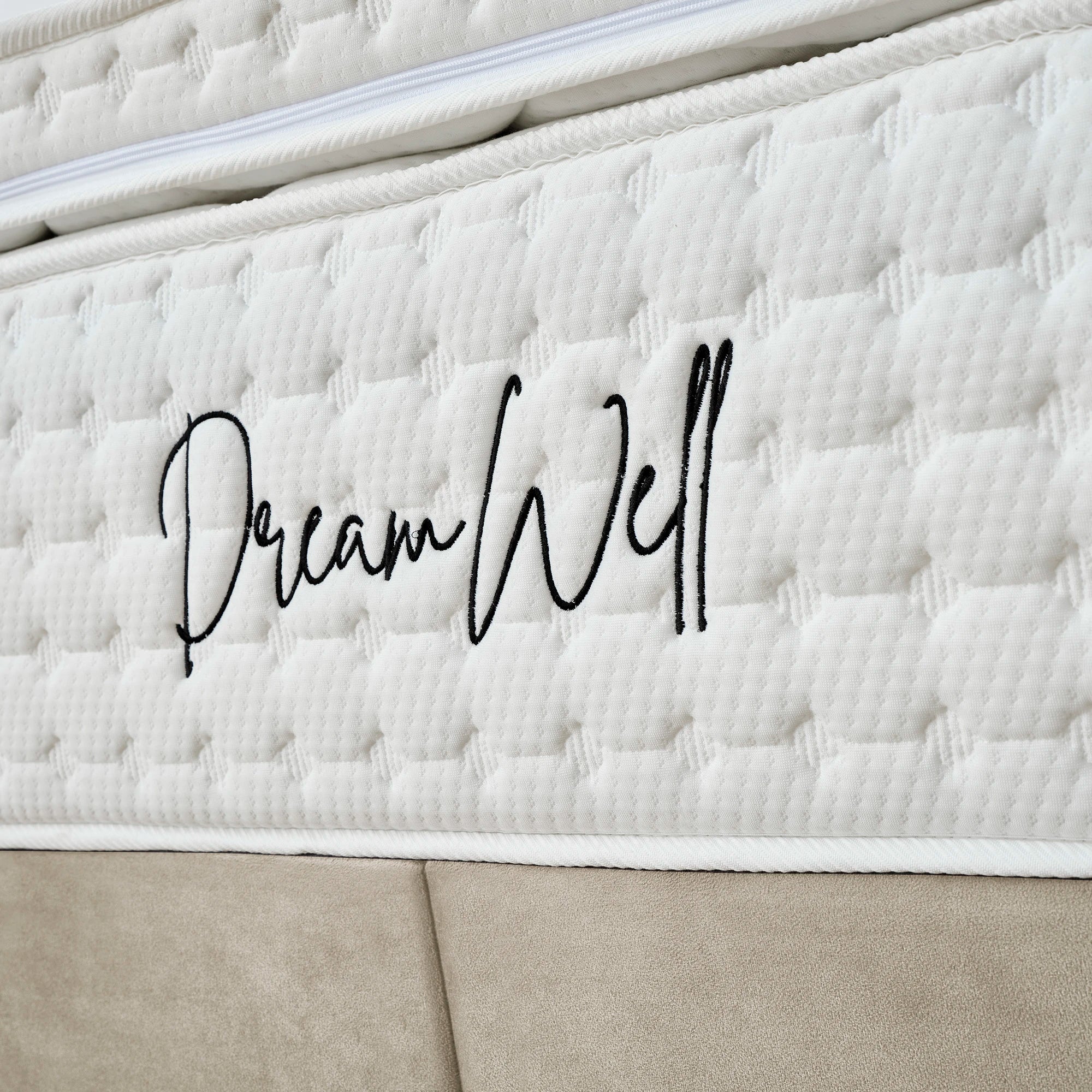 Bett mit Stauraum PASSION