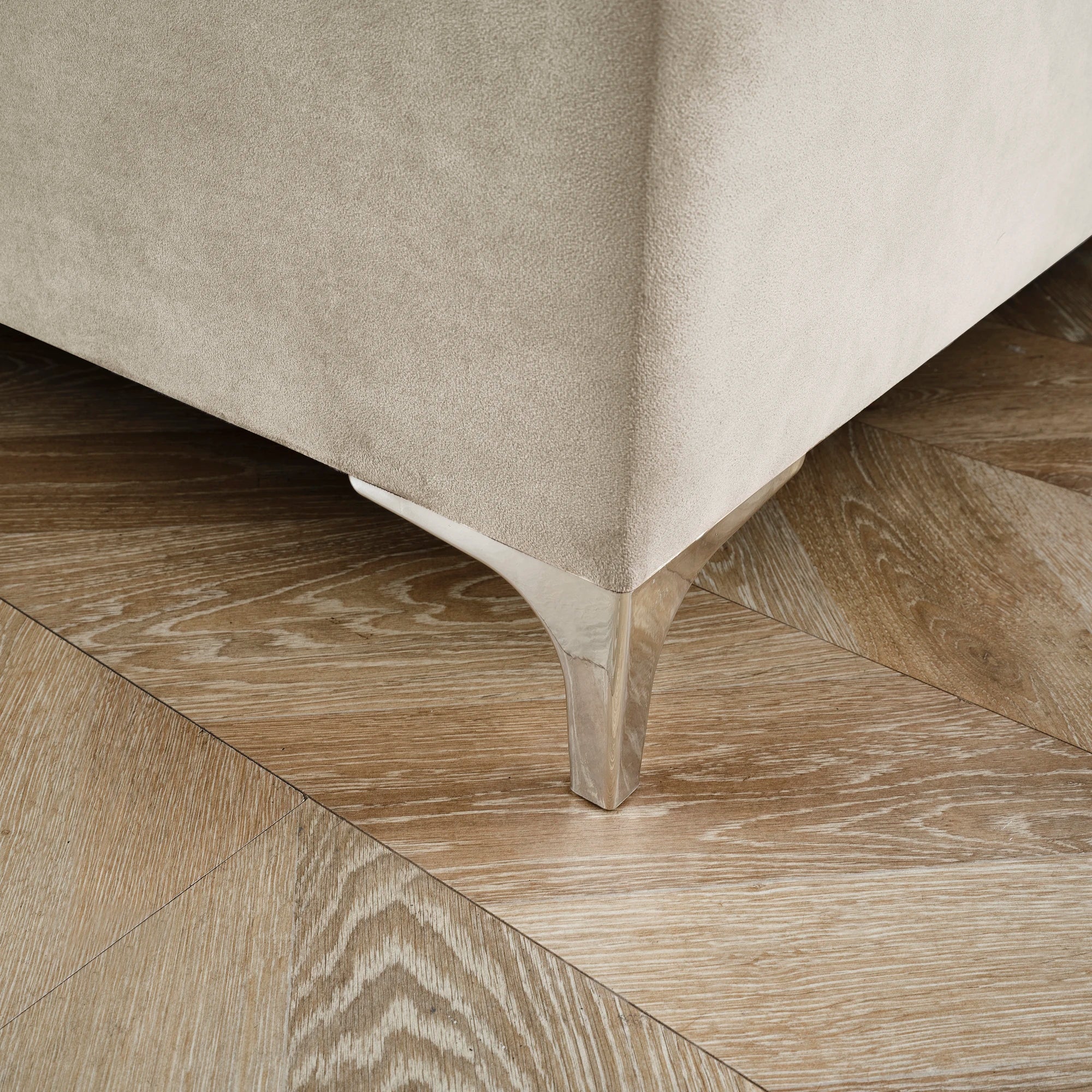 Bett mit Stauraum PASSION