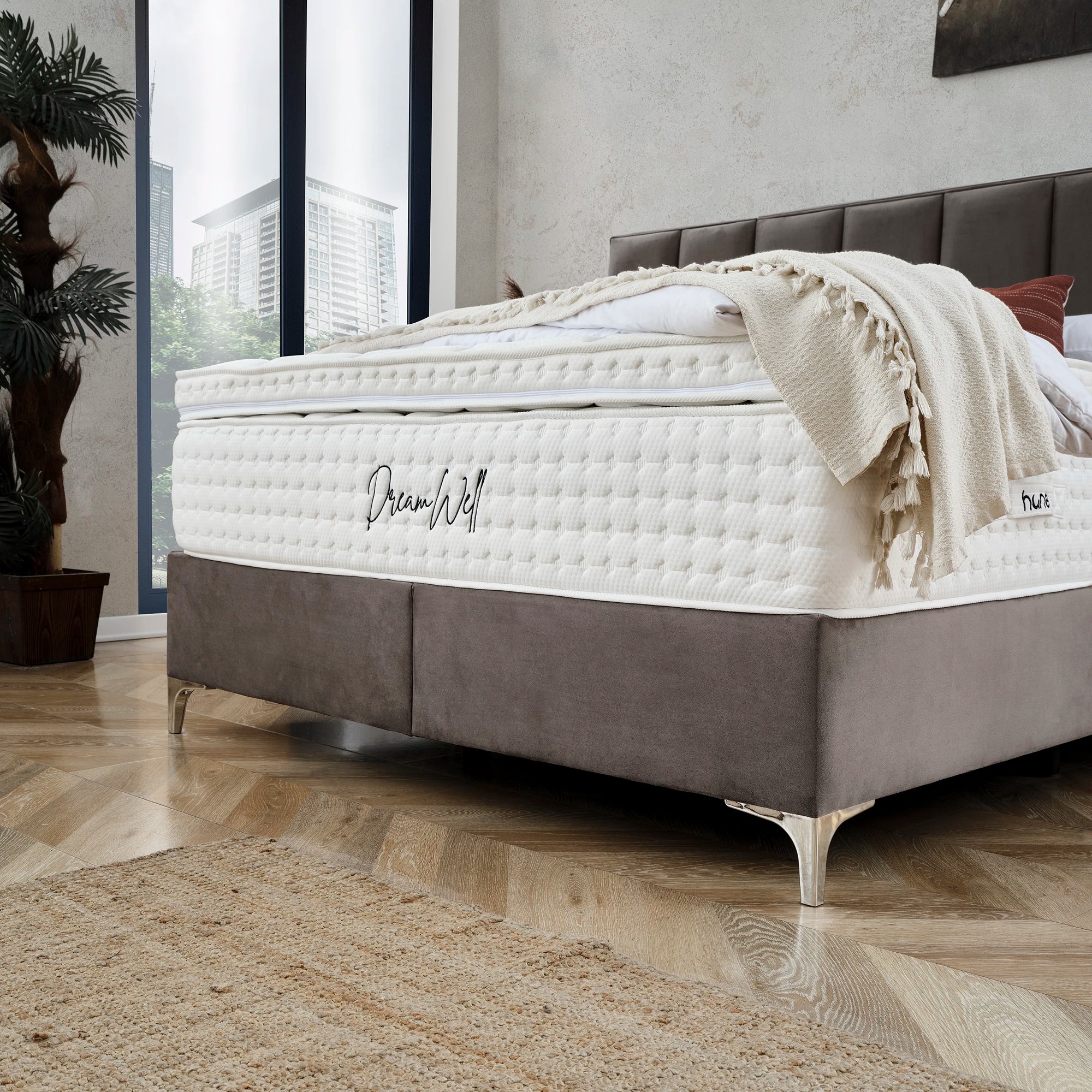 Bett mit Stauraum PASSION