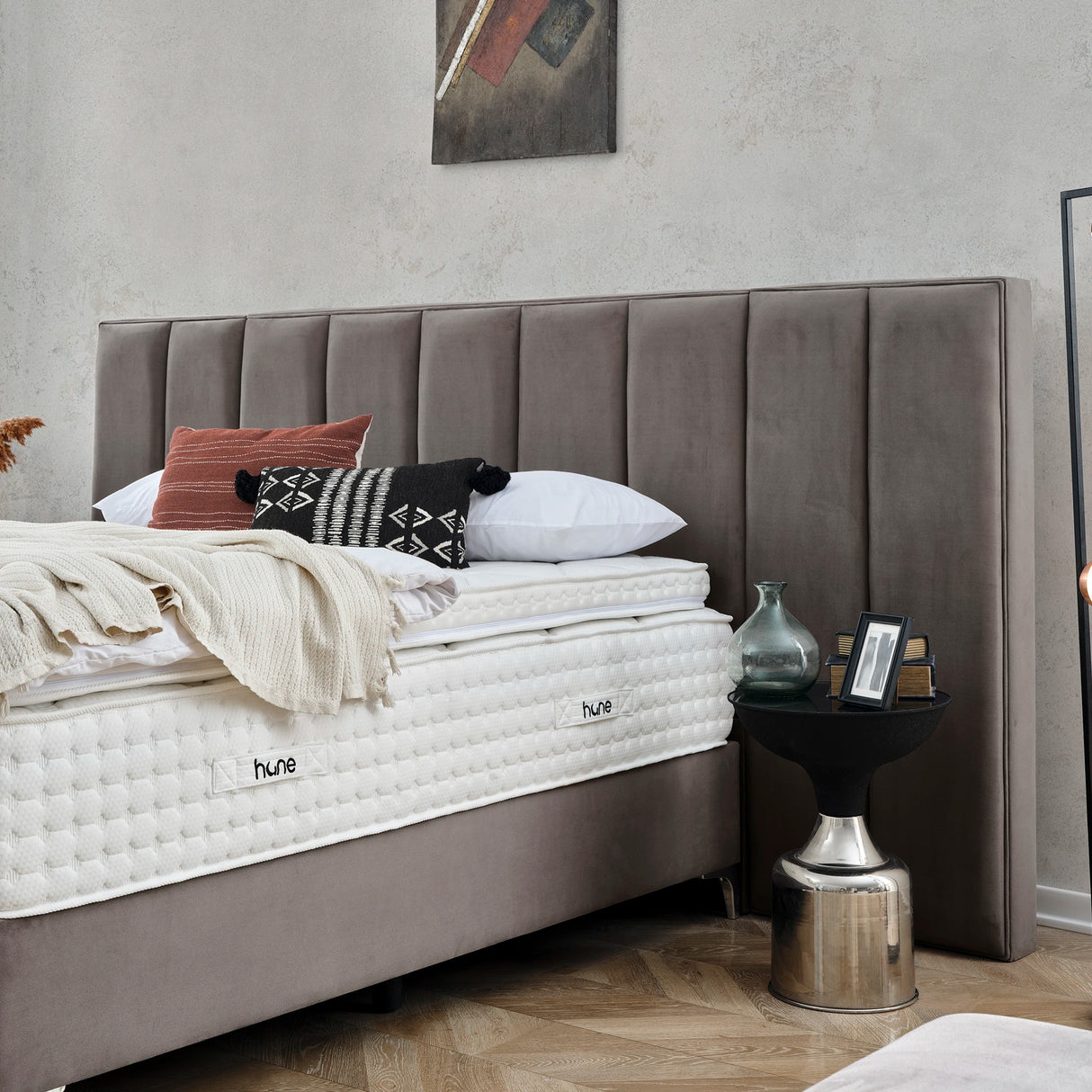 Bett mit Stauraum PASSION