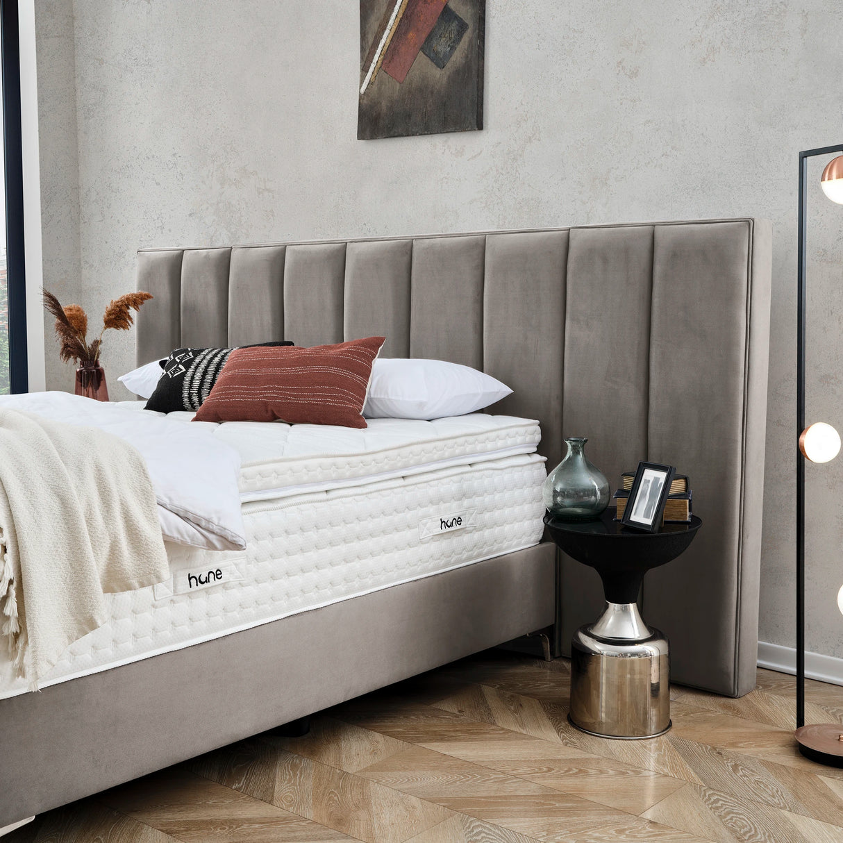 Bett mit Stauraum PASSION