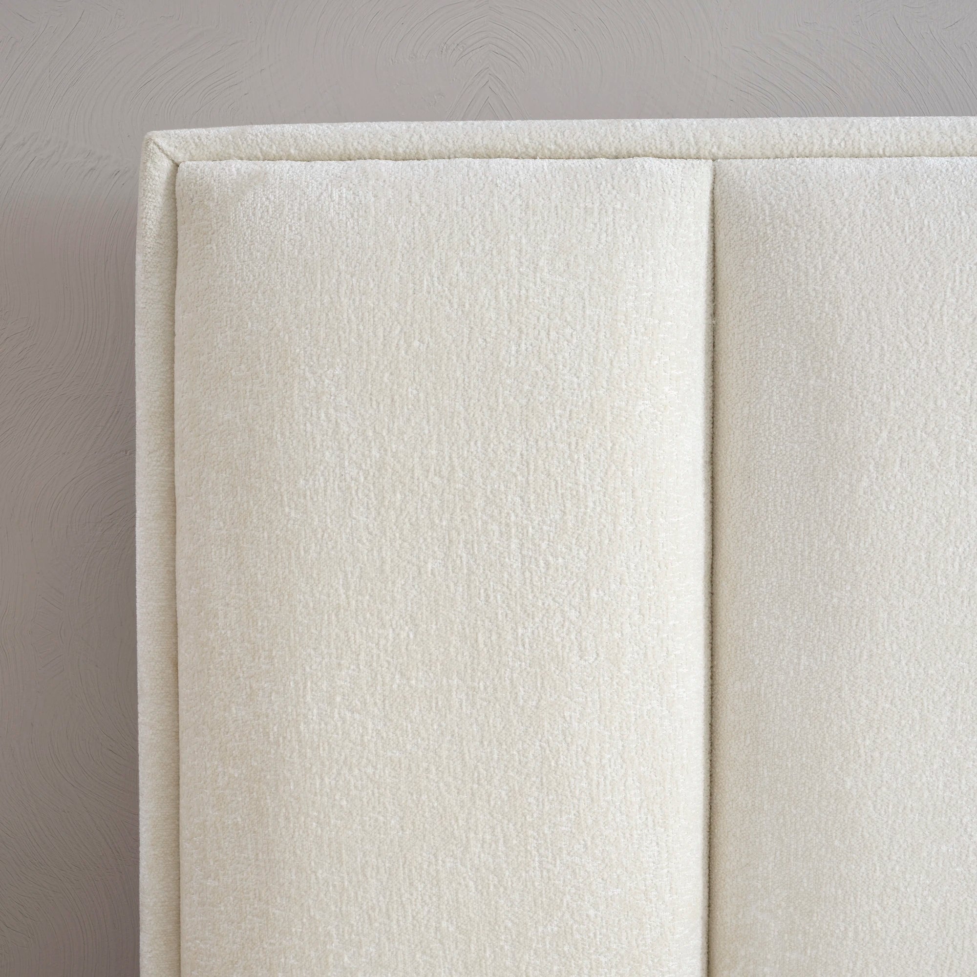 Designer Polsterbett mit Stauraum Theo