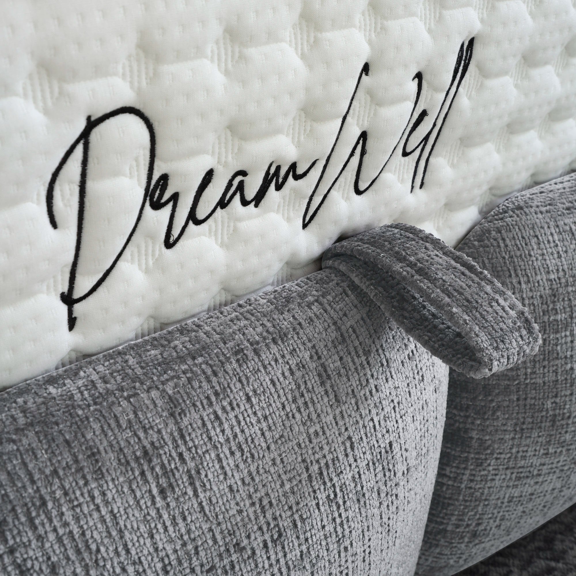 Bett mit Stauraum VERONICA