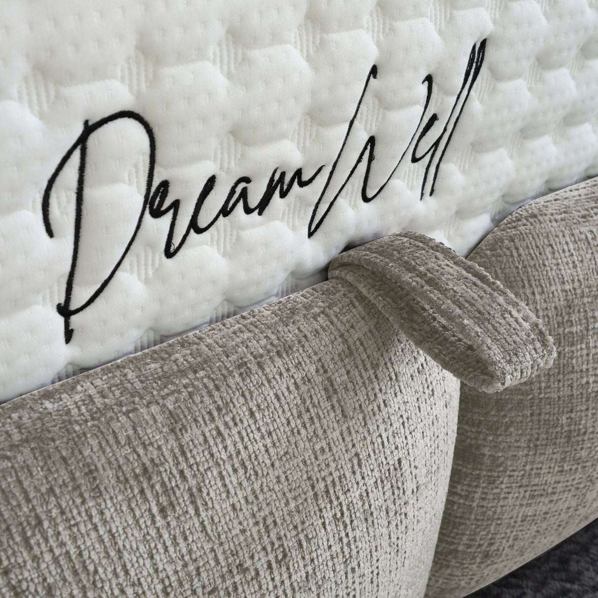 Bett mit Stauraum VERONICA