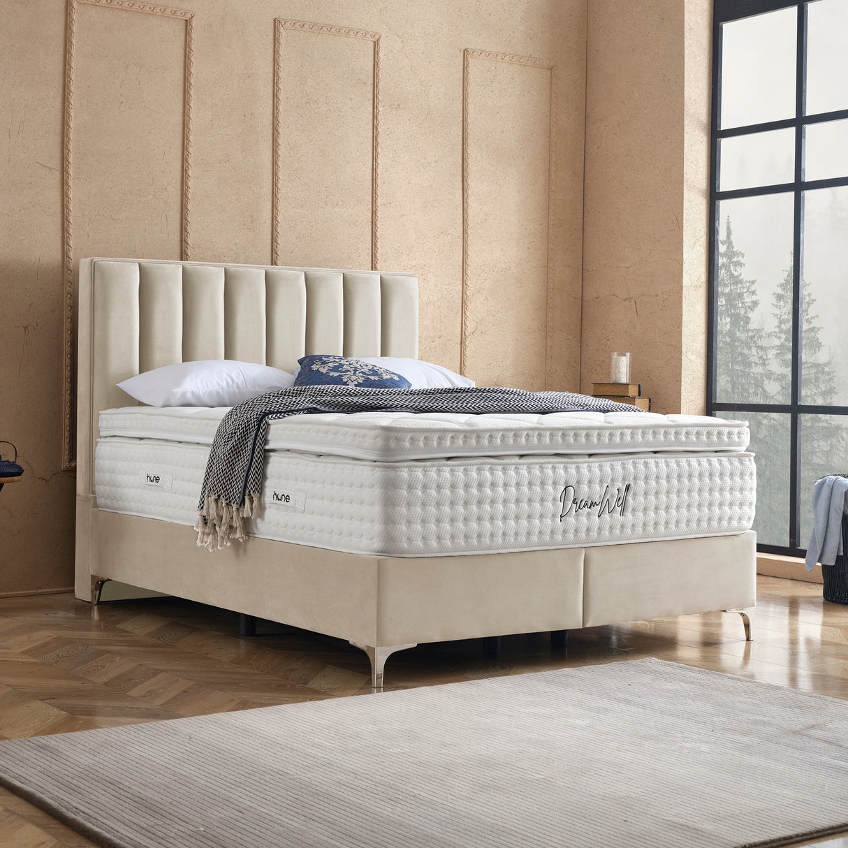 Bett mit Stauraum VERTICAL