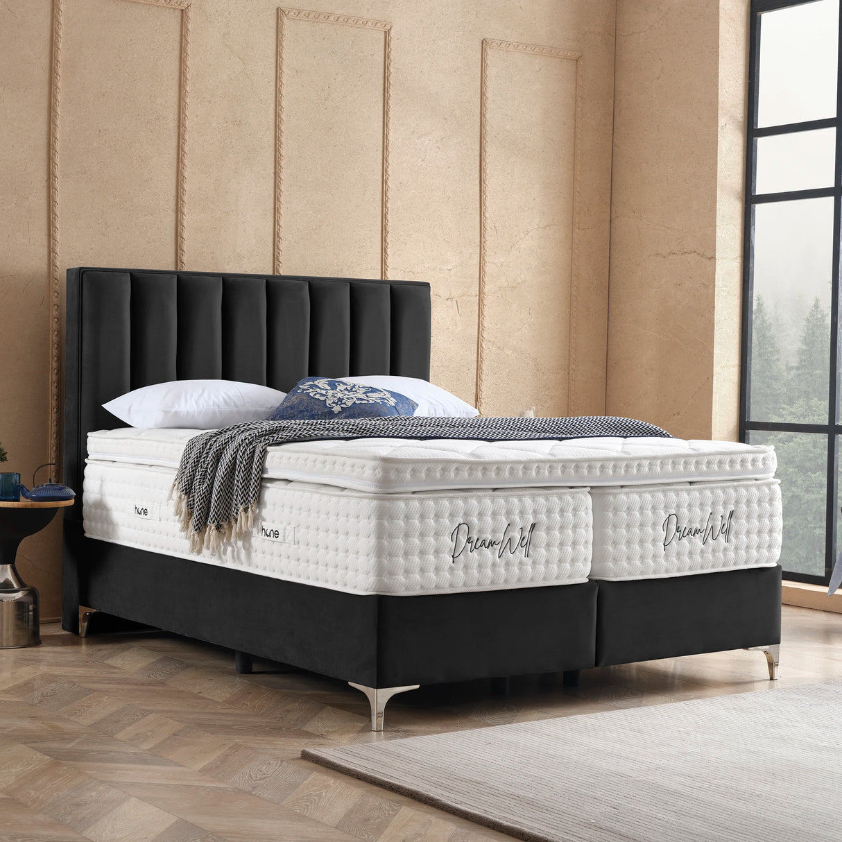 Bett mit Stauraum VERTICAL