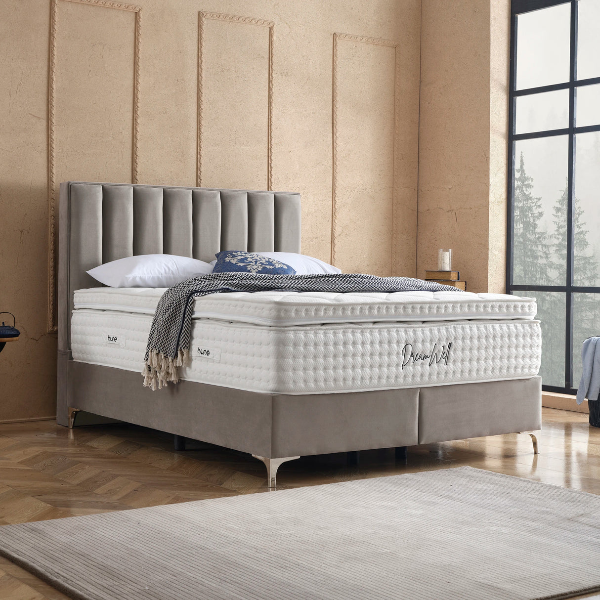 Bett mit Stauraum VERTICAL