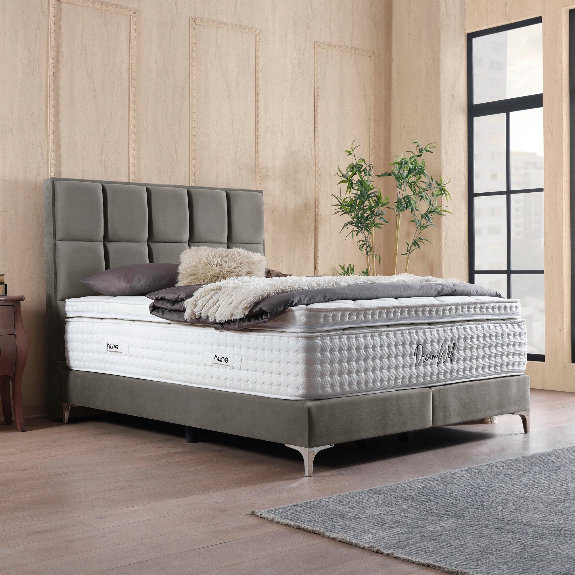 Posteľ s pružinovým boxom CASTLE