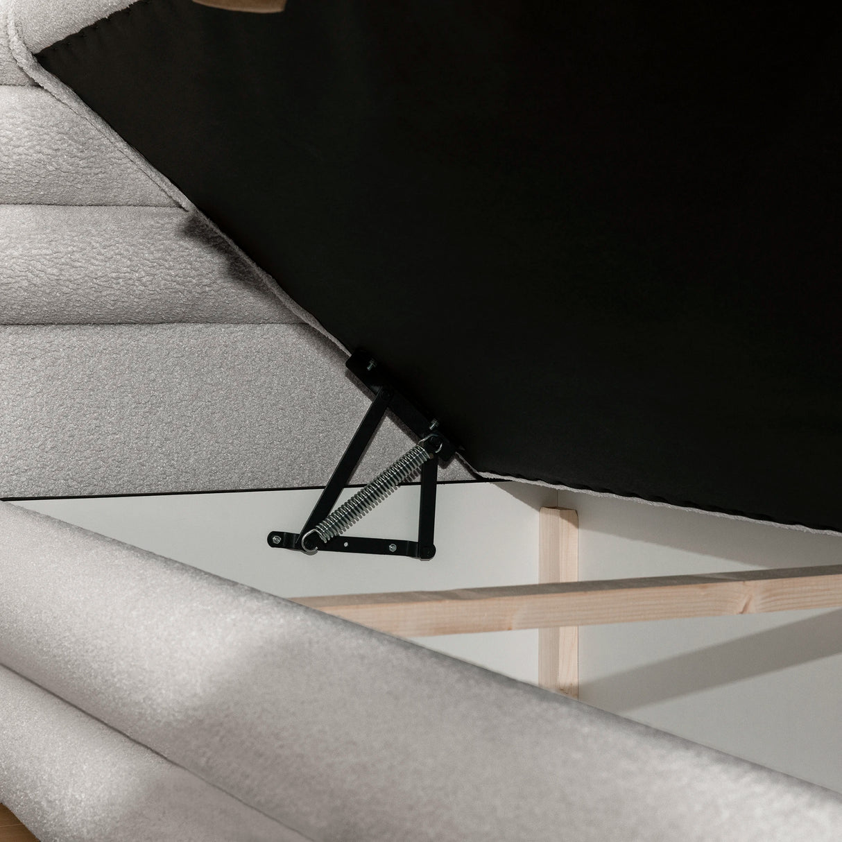 Boxspringbett mit Stauraum FLUFFY