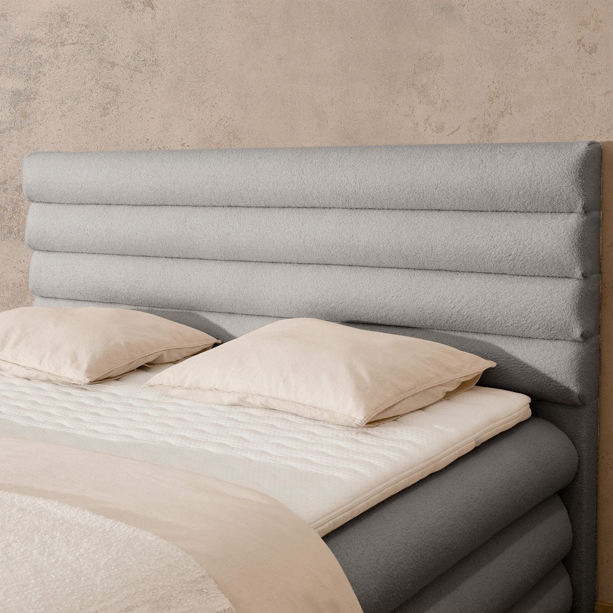 Boxspringbett mit Stauraum FLUFFY