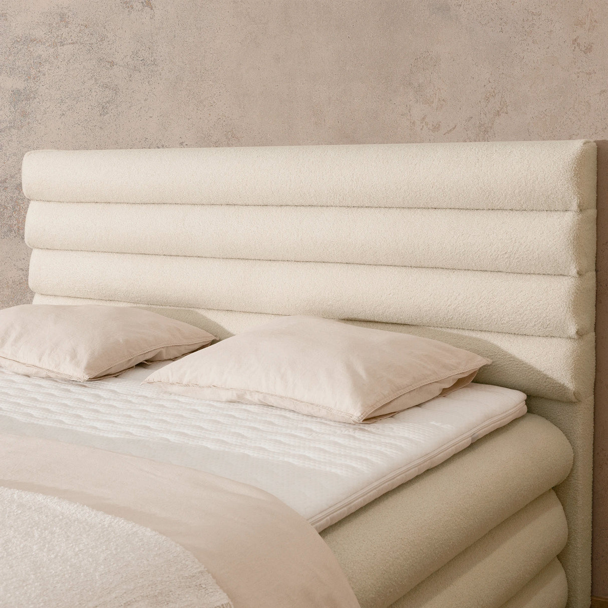 Boxspringbett mit Stauraum FLUFFY