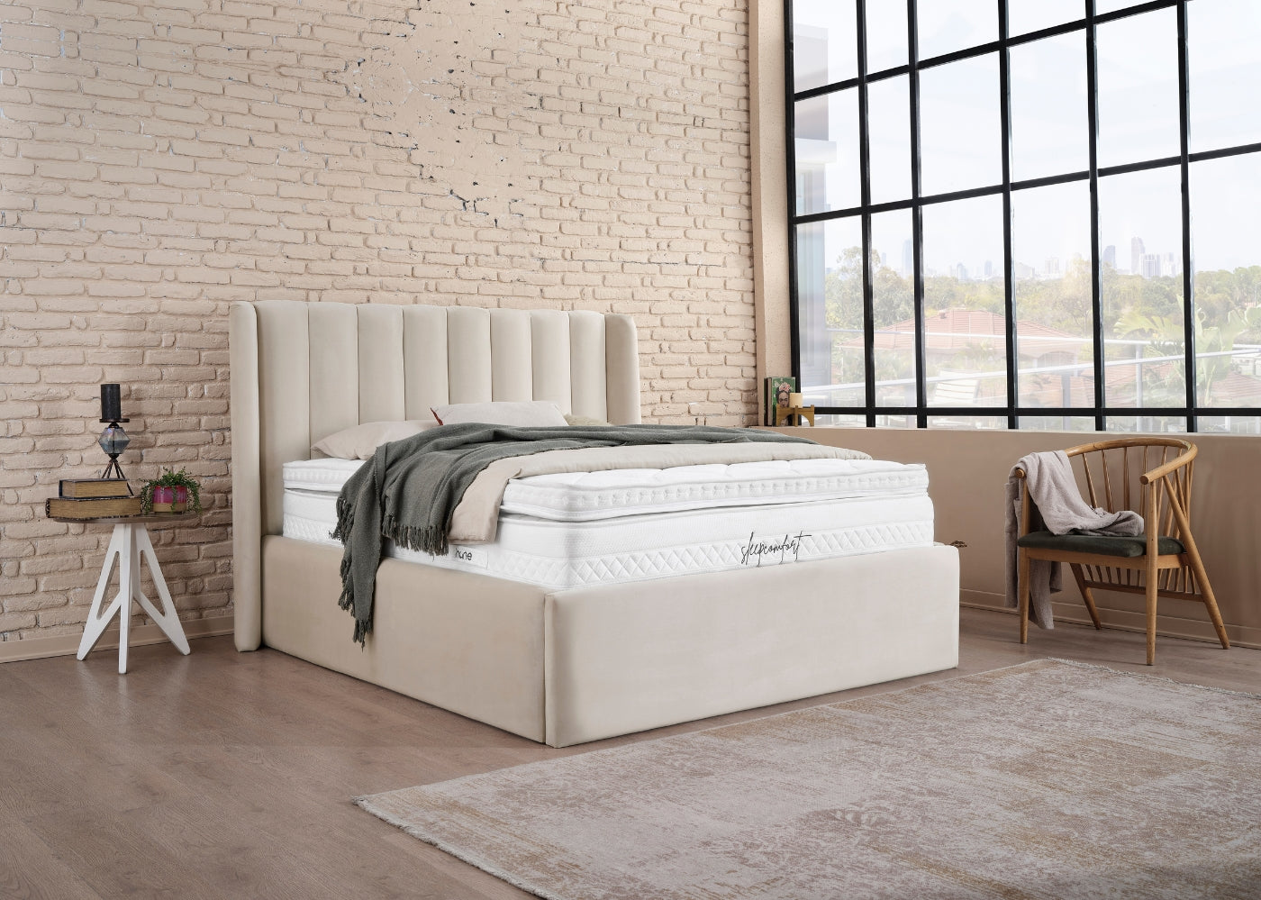 Posteľ s úložným priestorom XXL COMO