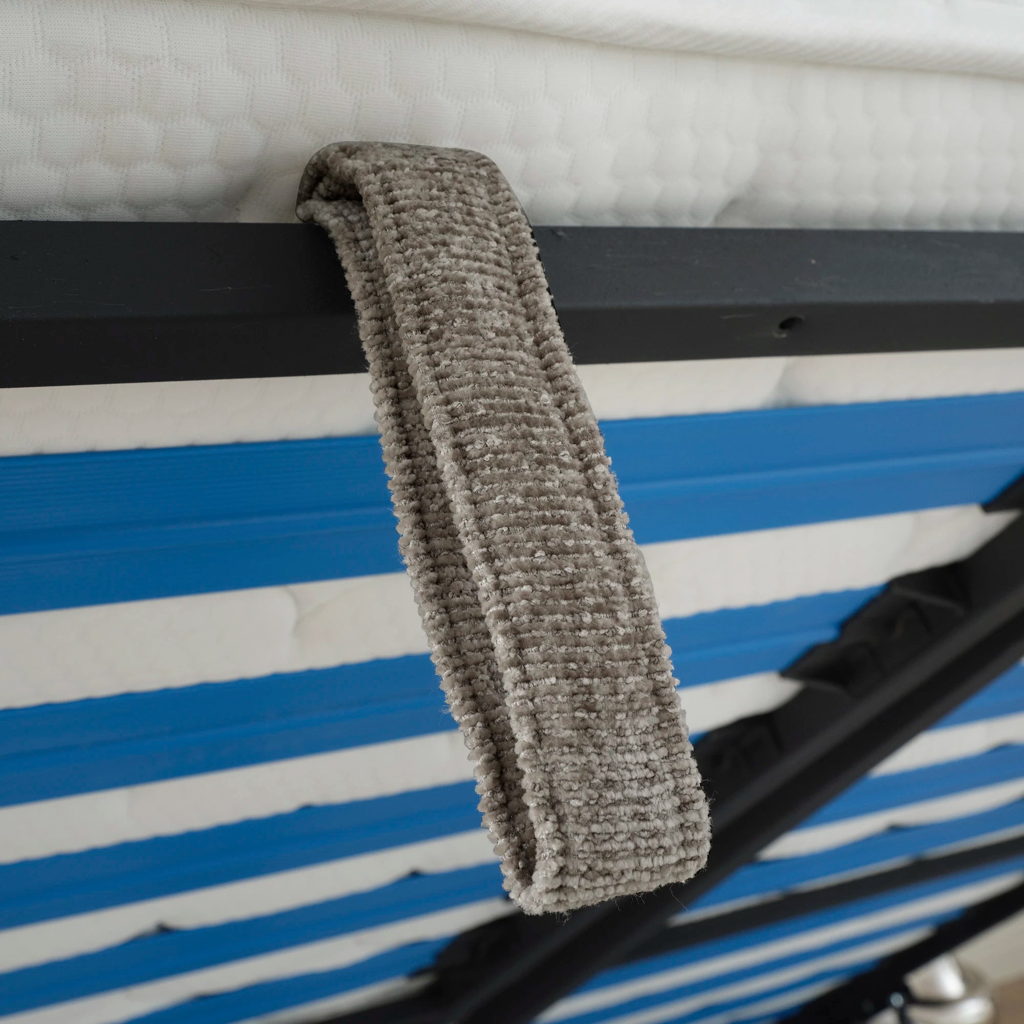 Bett mit Stauraum MARCONI