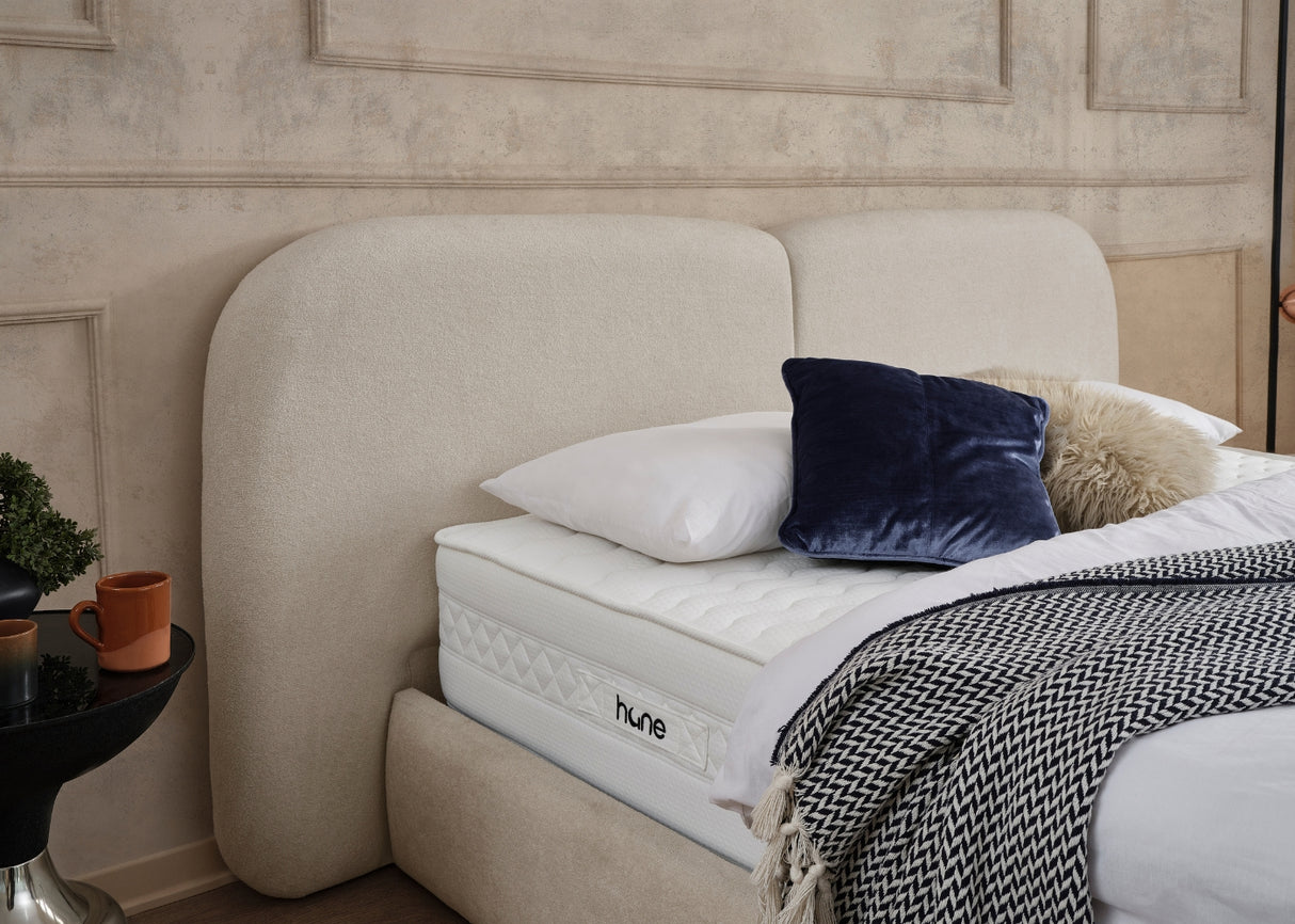 Bett mit Stauraum OVER