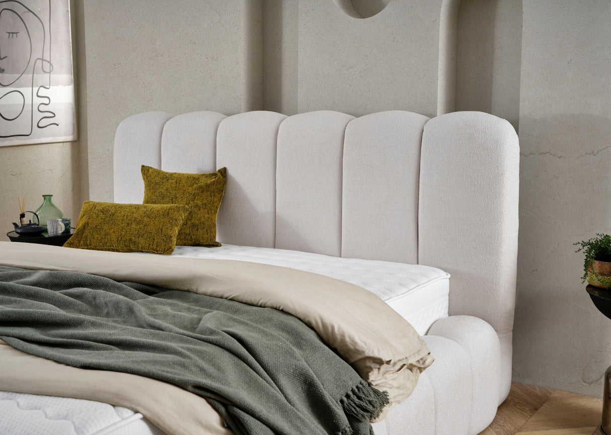 Bett mit Stauraum WAVY