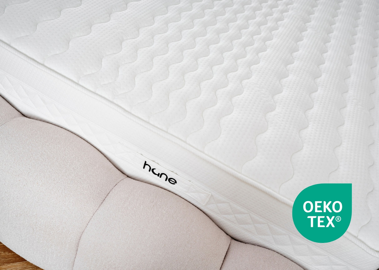 Bett mit Stauraum WAVY