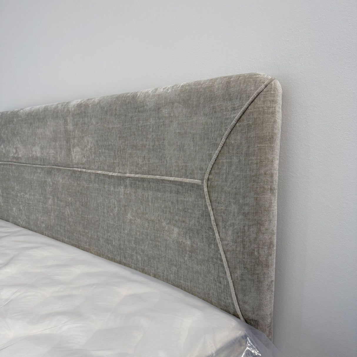 Sleep Pro 180×200 inkl. Matratze & Stauraum