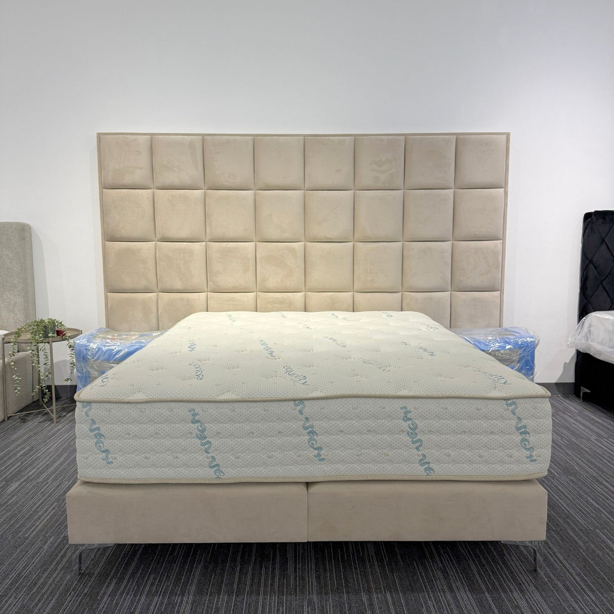 CASTLE LONG 160×200 inkl. Matratze