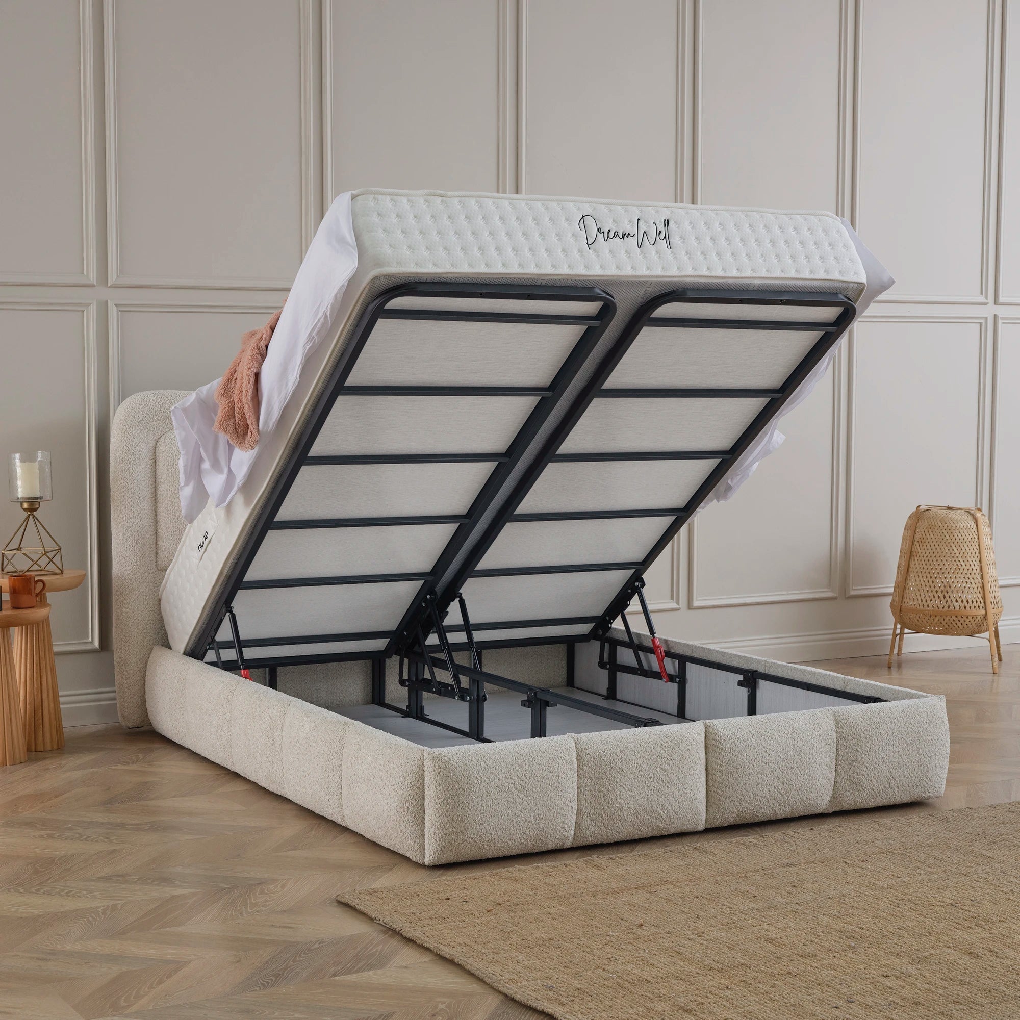 Designer Polsterbett mit Stauraum Otto