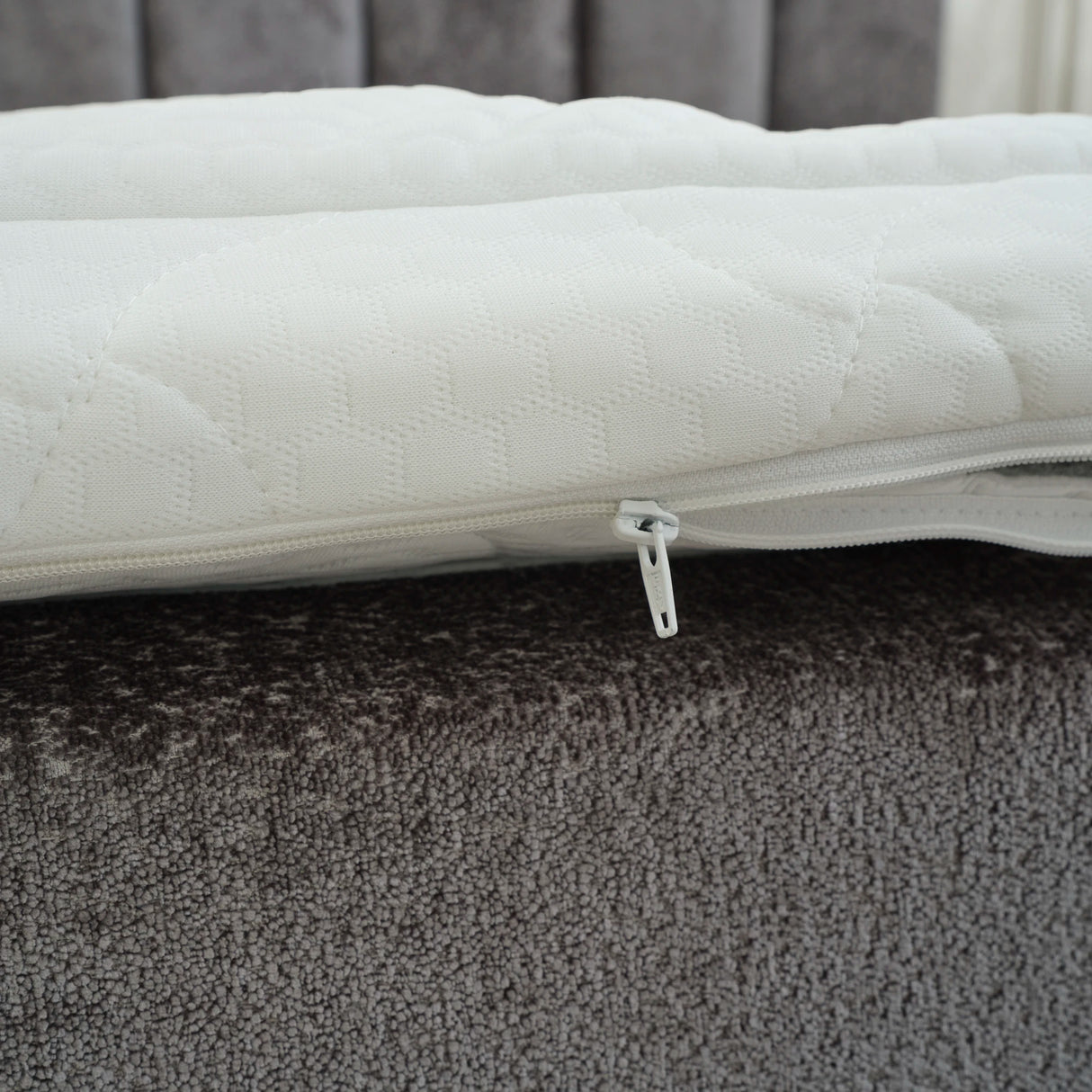 Boxspringbett OSCAR Boucle elektrisch verstellbar mit Matratze & Topper