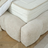 Designer Polsterbett BELO Boucle mit Stauraum