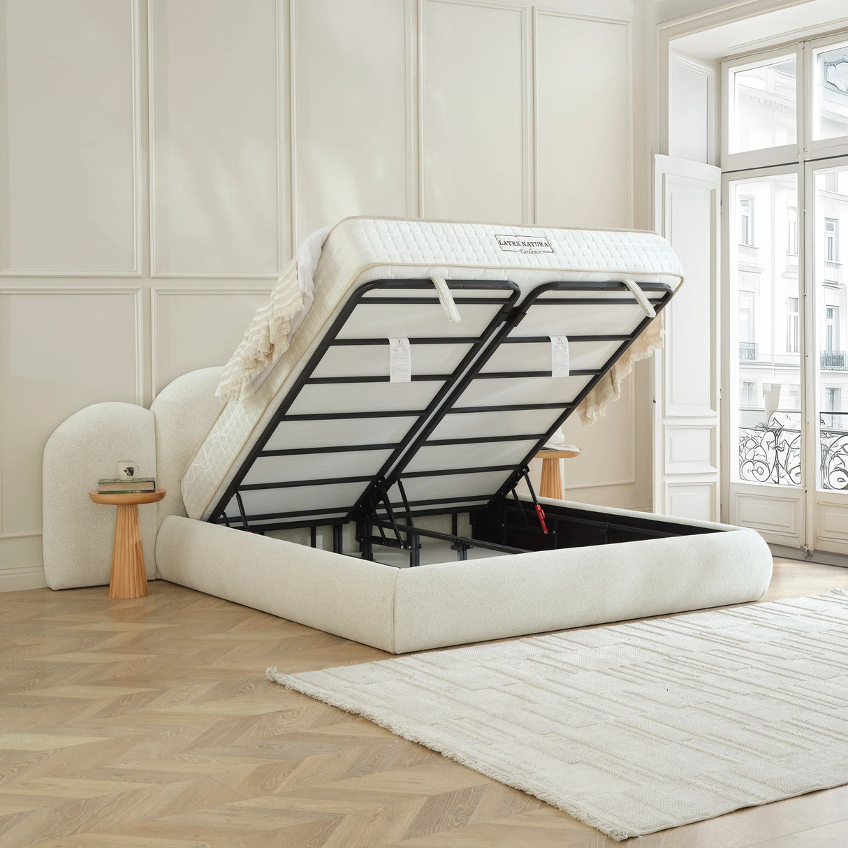 Designer Polsterbett ZENA Teddy-Boucle mit Stauraum