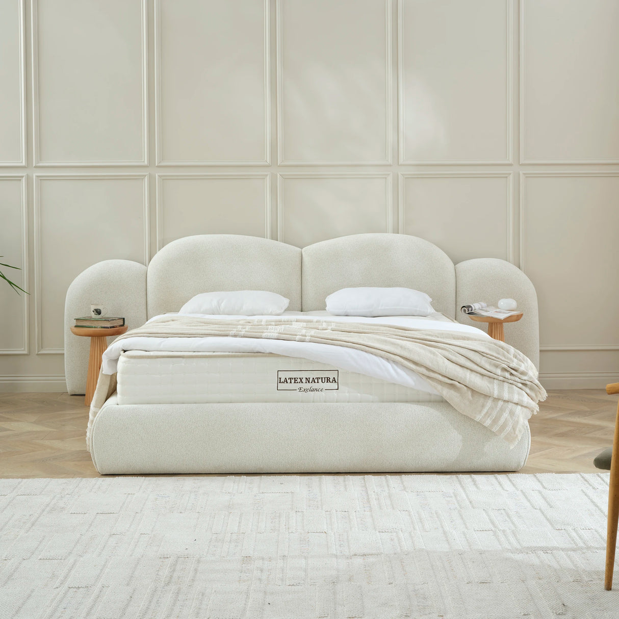 Designer Polsterbett ZENA Teddy-Boucle mit Stauraum