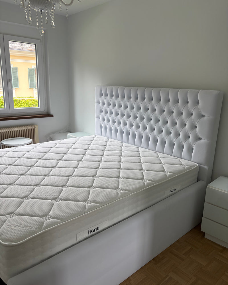 Bett mit XXL Stauraum Chester