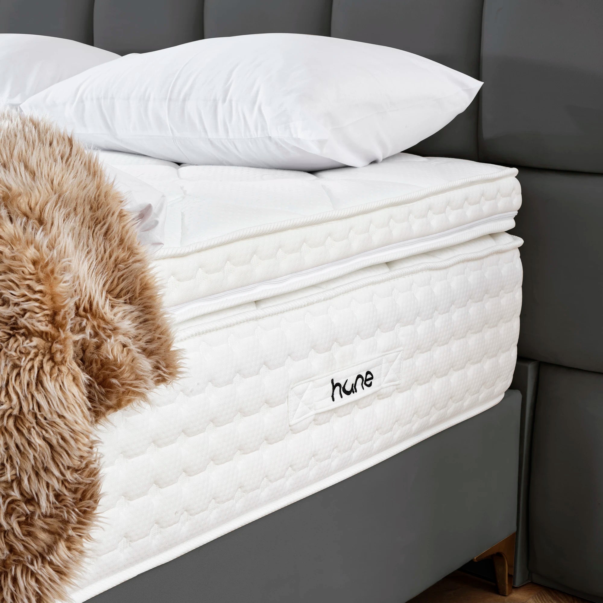 Posteľ s úložným priestorom CASTLE LONG