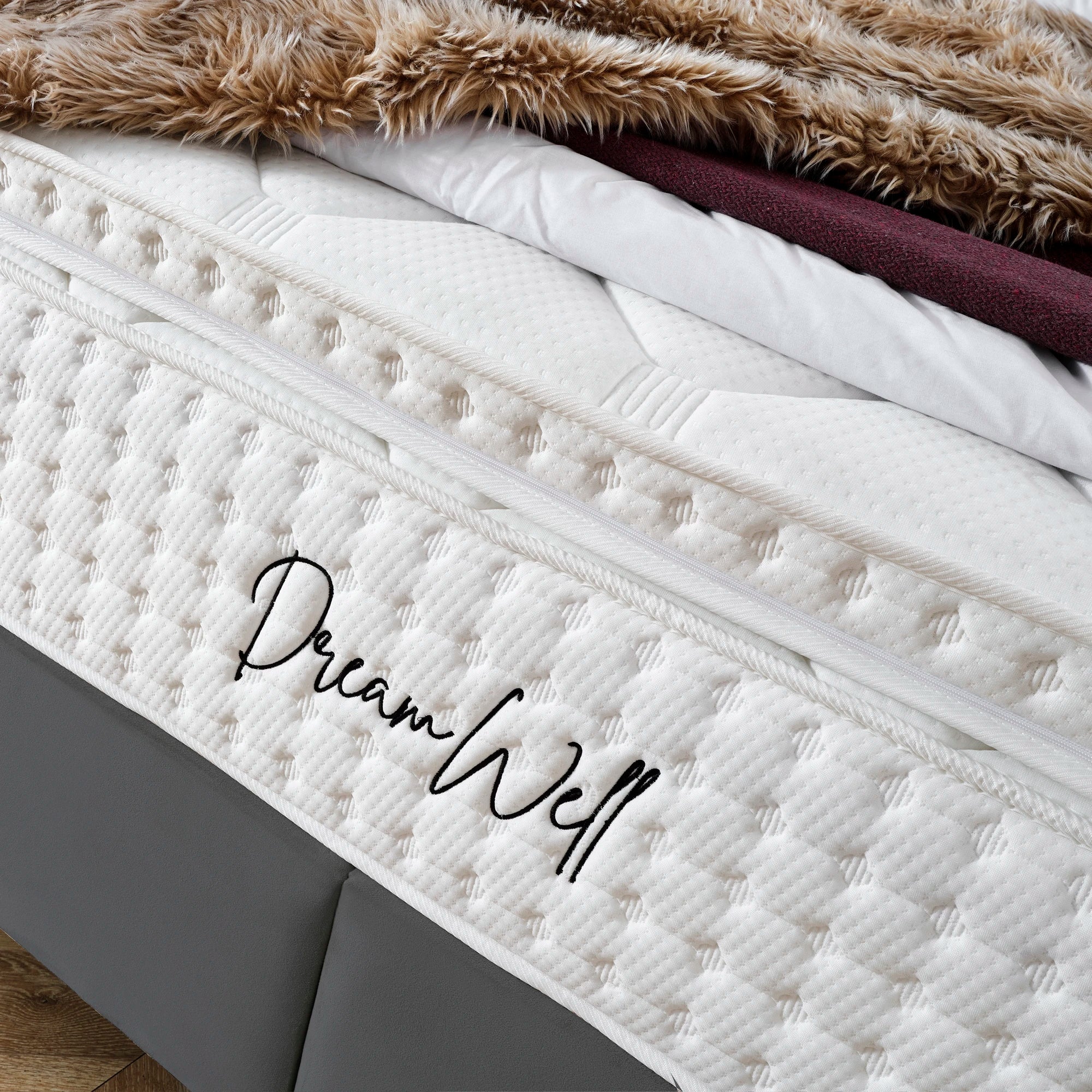 Posteľ s úložným priestorom CASTLE LONG