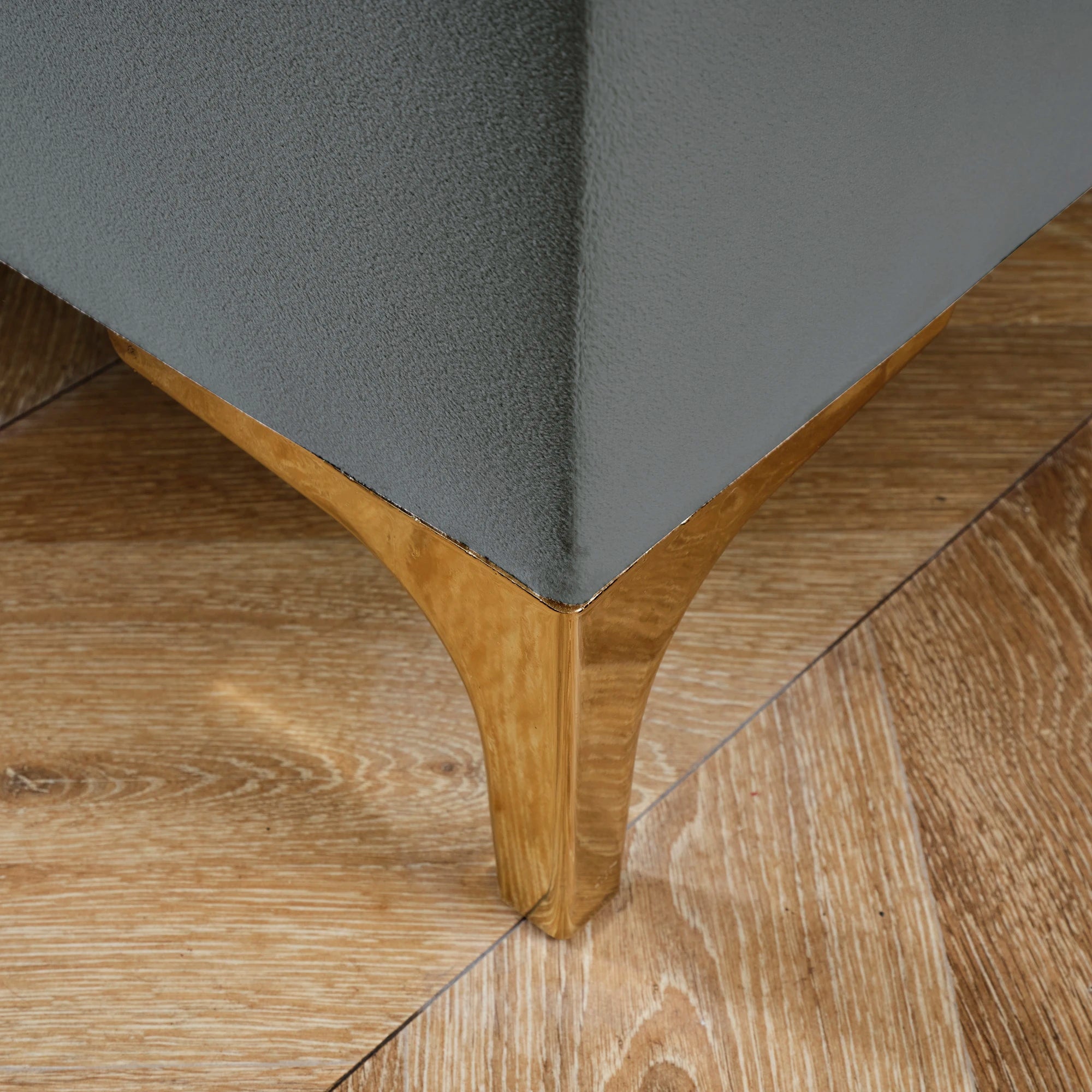 Posteľ s úložným priestorom CASTLE LONG