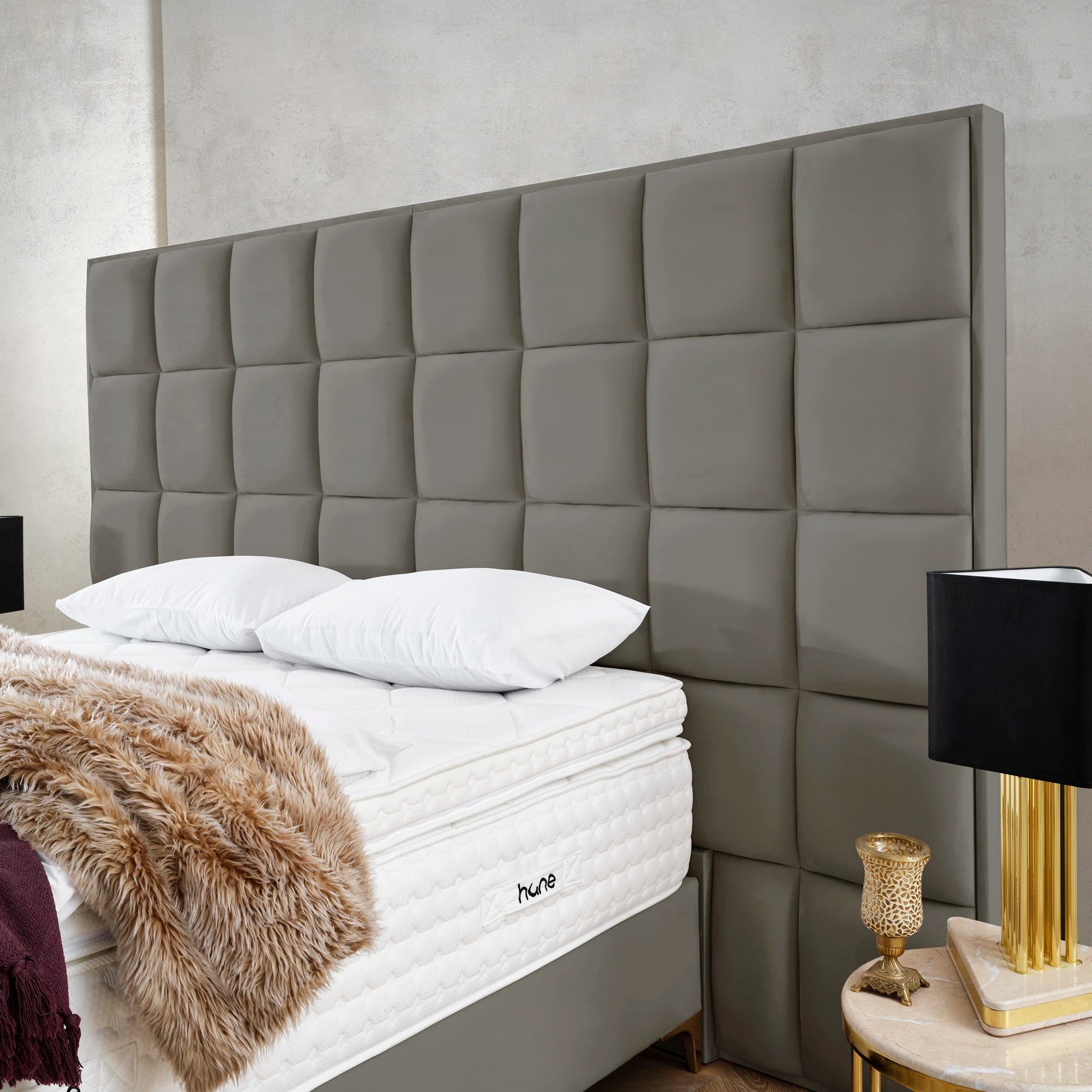 Posteľ s úložným priestorom CASTLE LONG