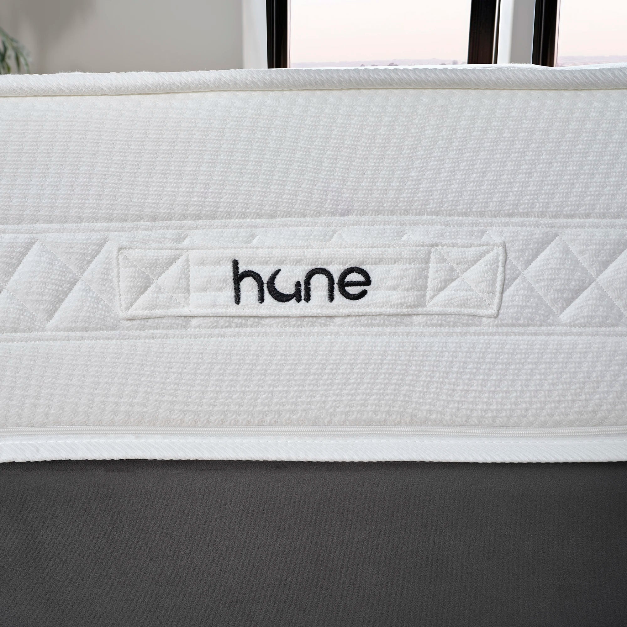 Posteľ s úložným priestorom DUBAI