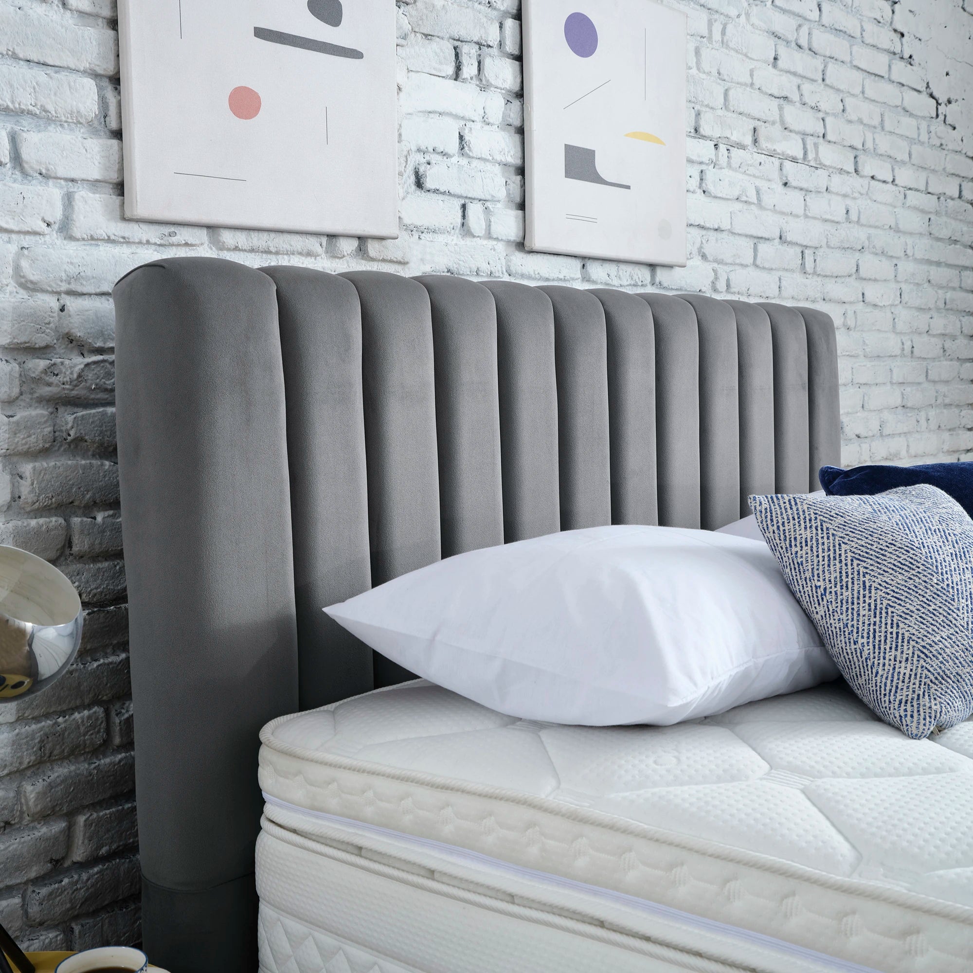 Posteľ s úložným priestorom DUBAI