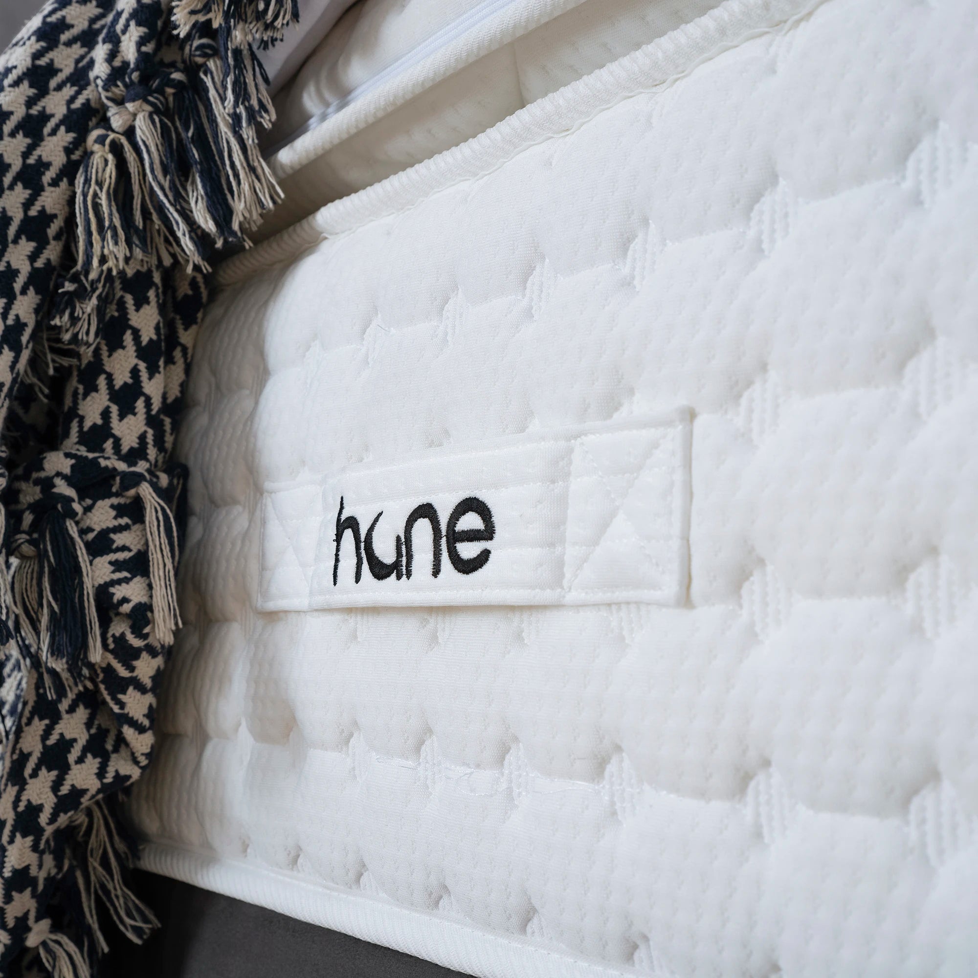 Bett mit Stauraum FABOULAS