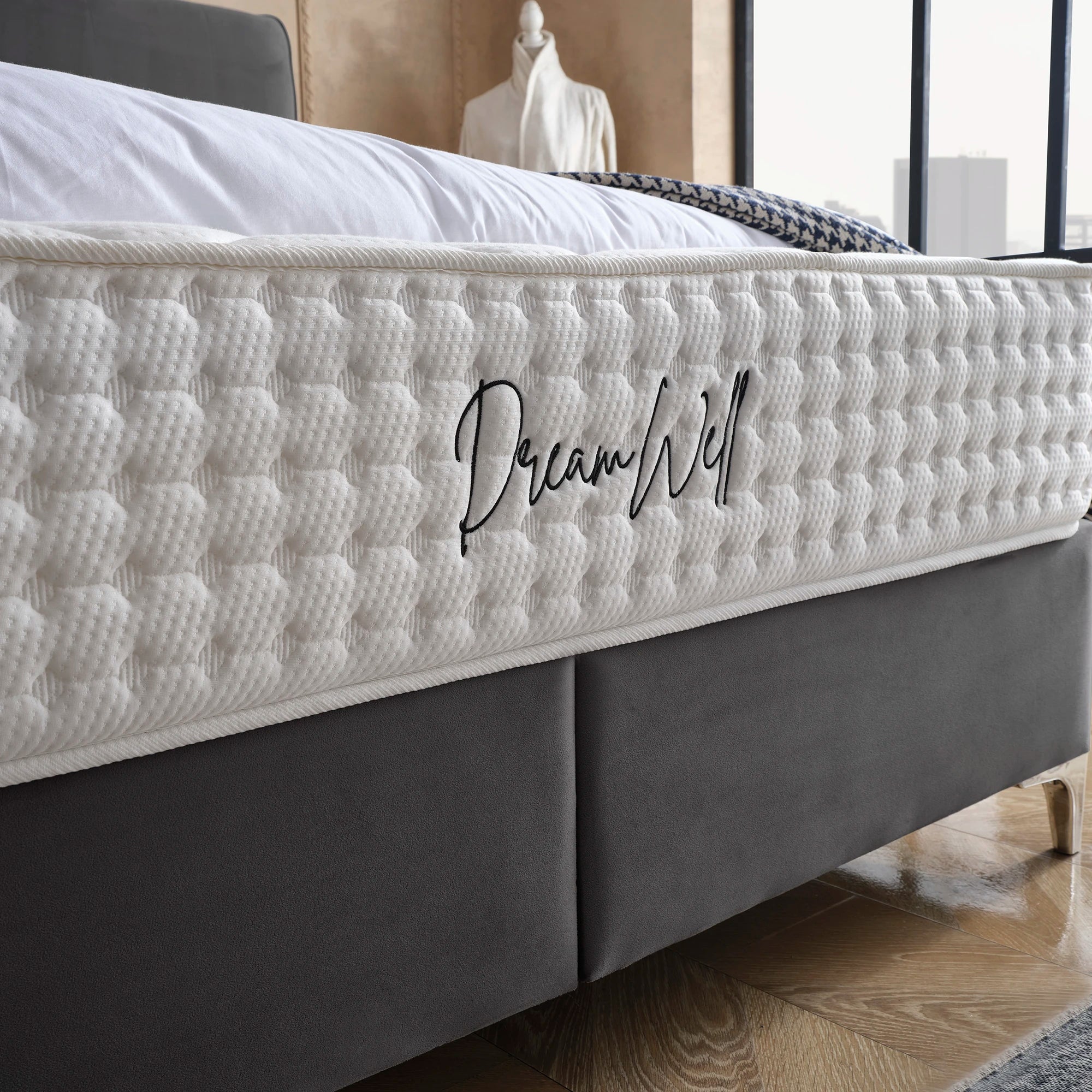 Bett mit Stauraum FABOULAS