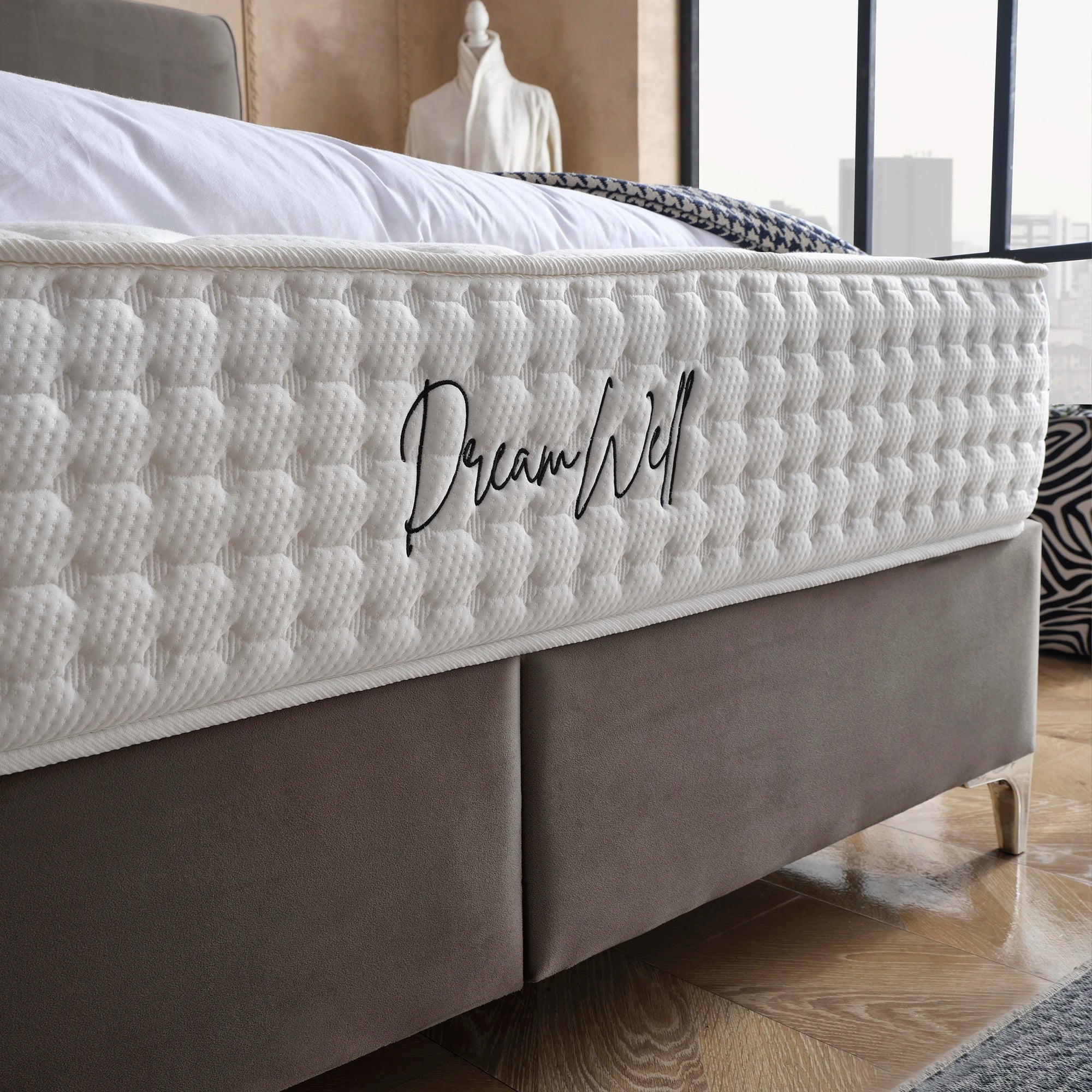 Bett mit Stauraum FABOULAS