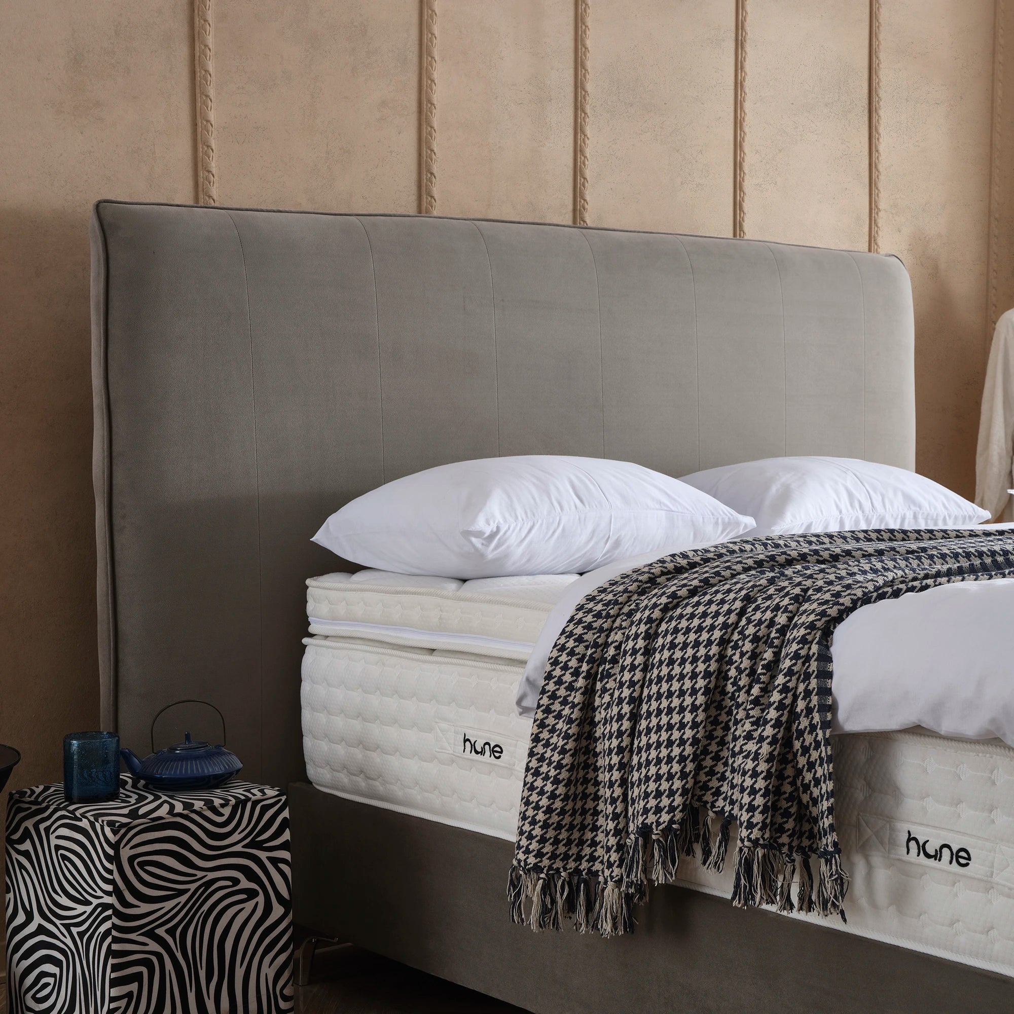 Bett mit Stauraum FABOULAS