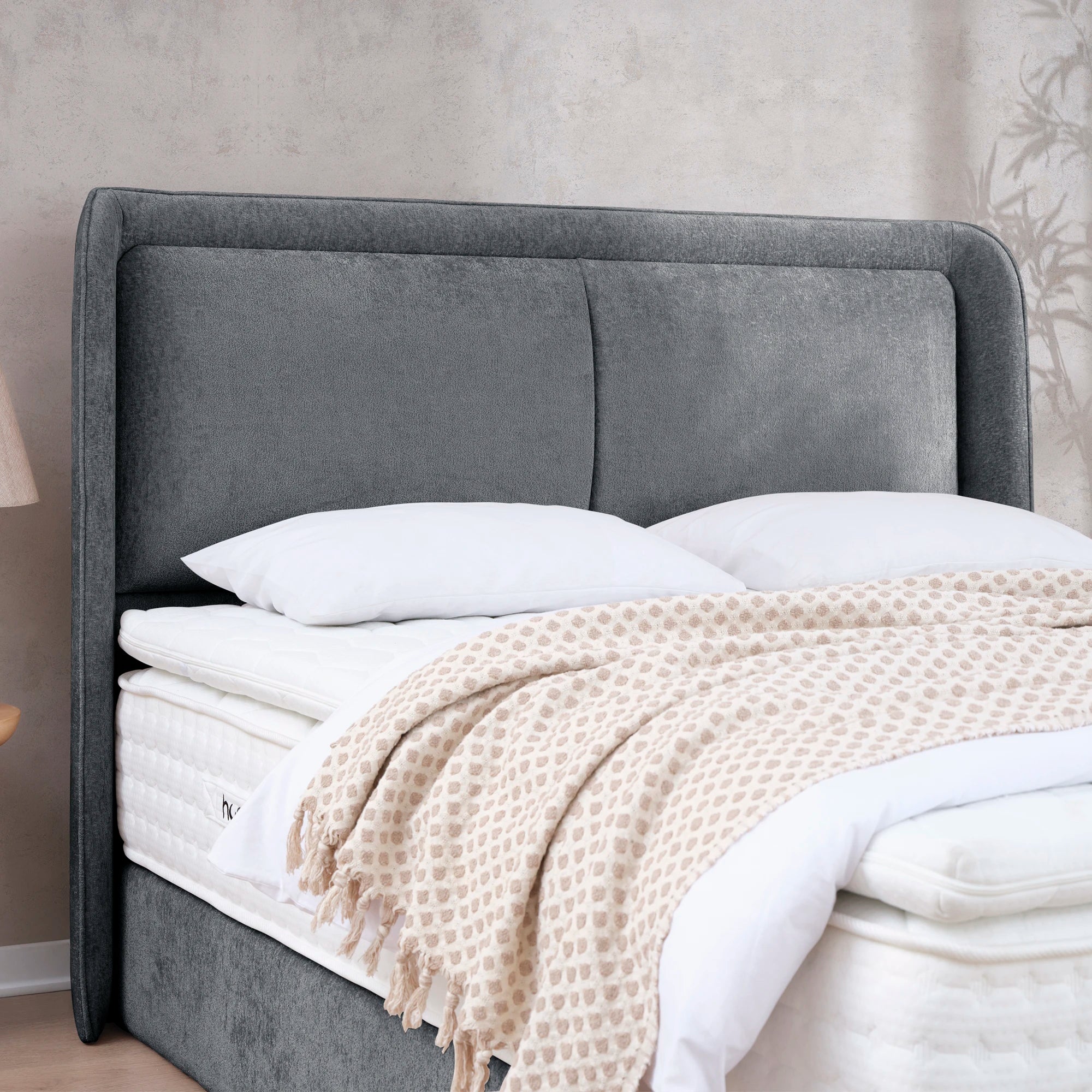 Bett mit Stauraum LEONE