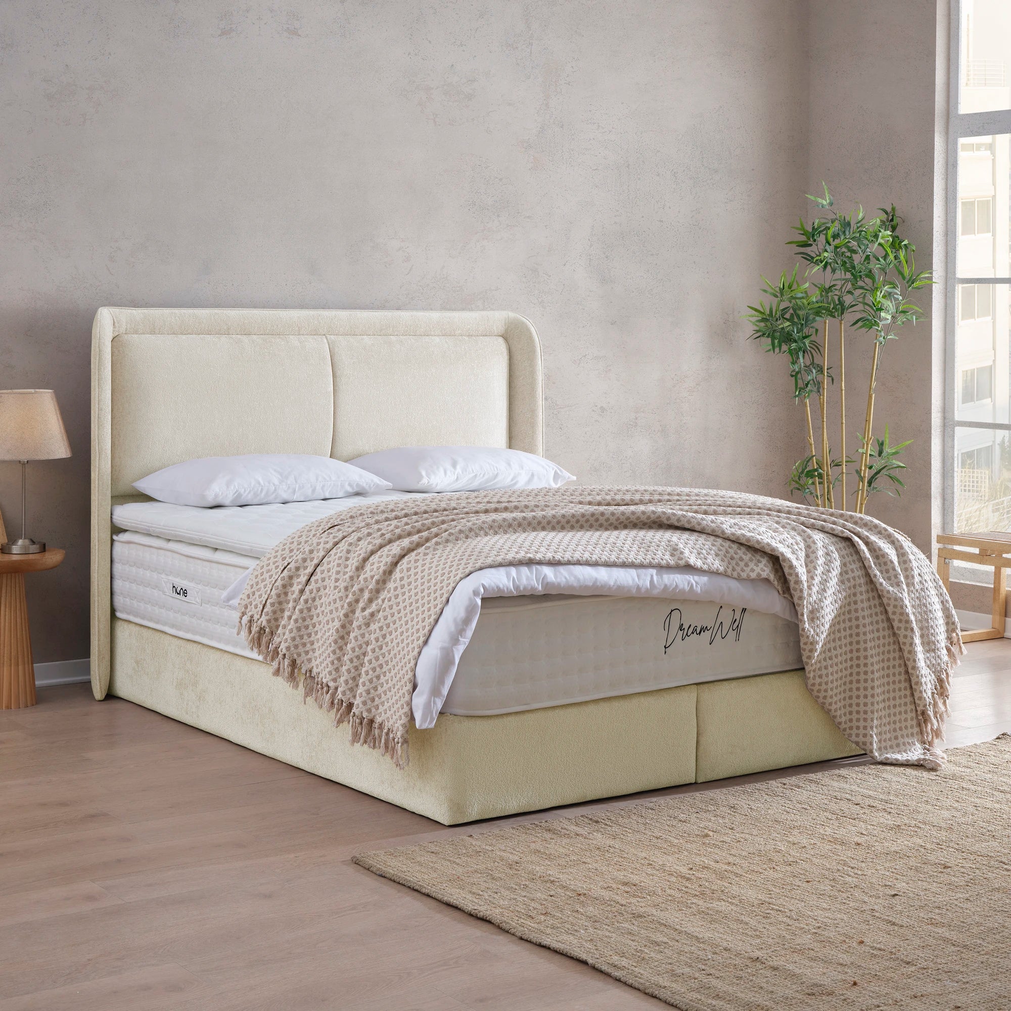 Bett mit Stauraum LEONE