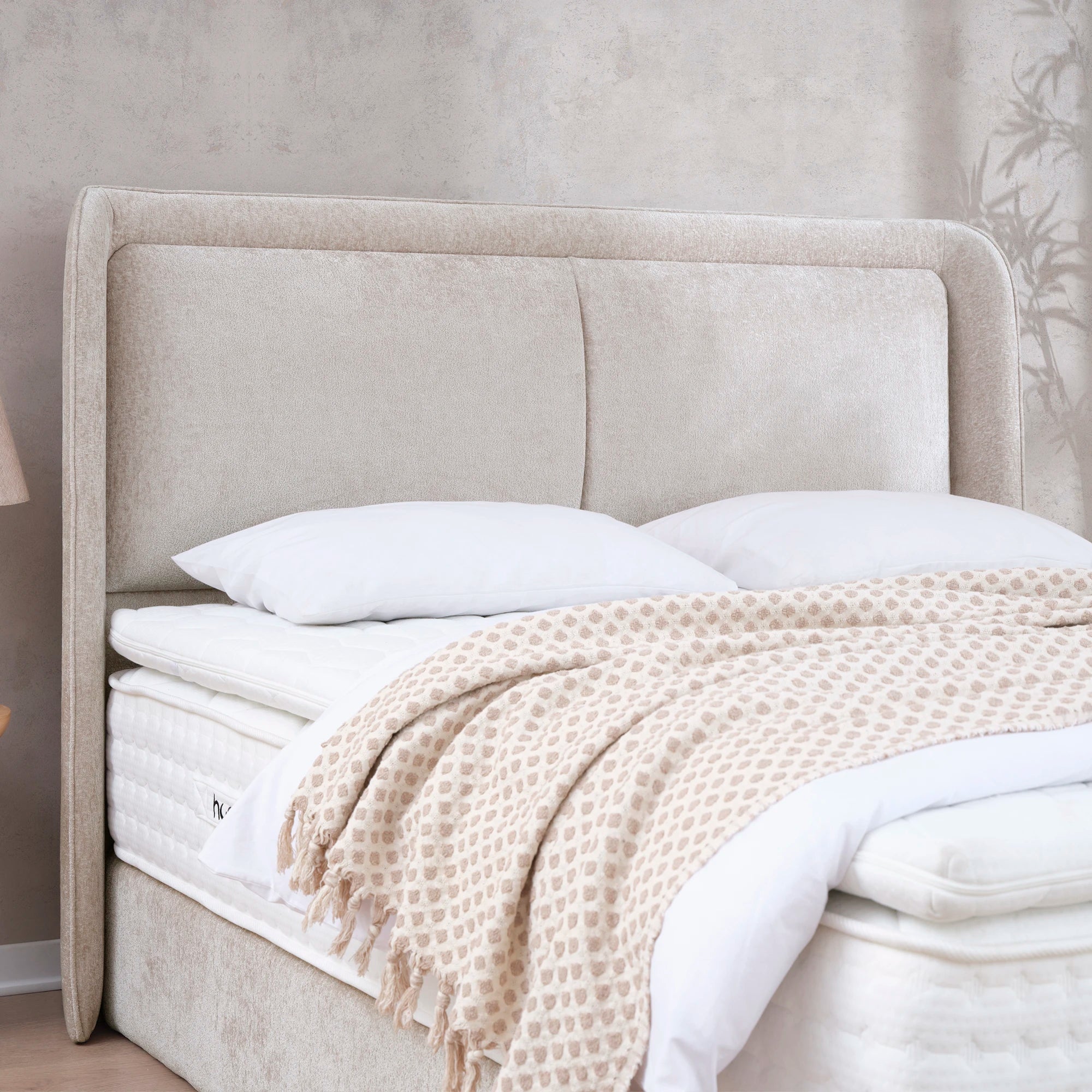 Bett mit Stauraum LEONE