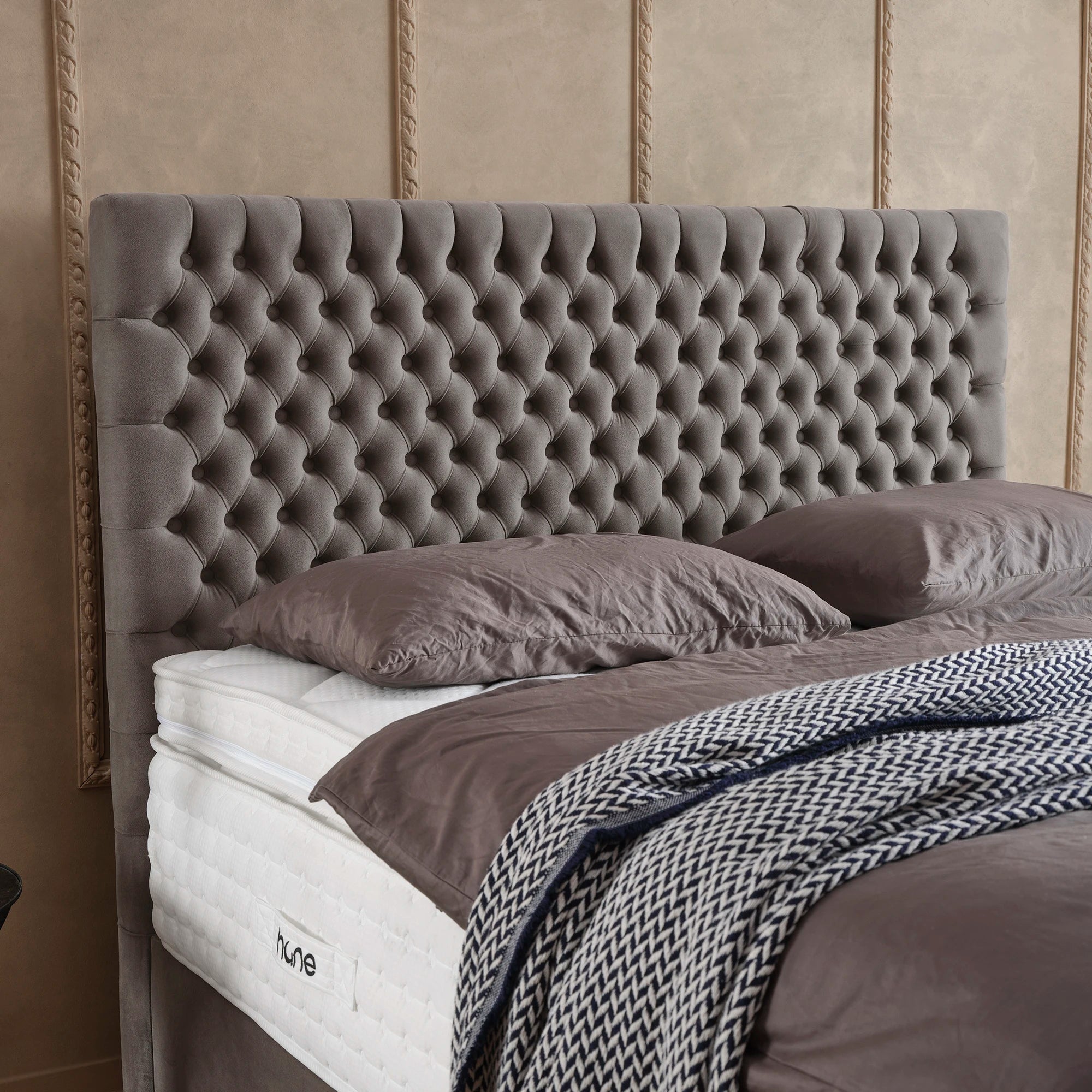 Bett mit Stauraum LONDON