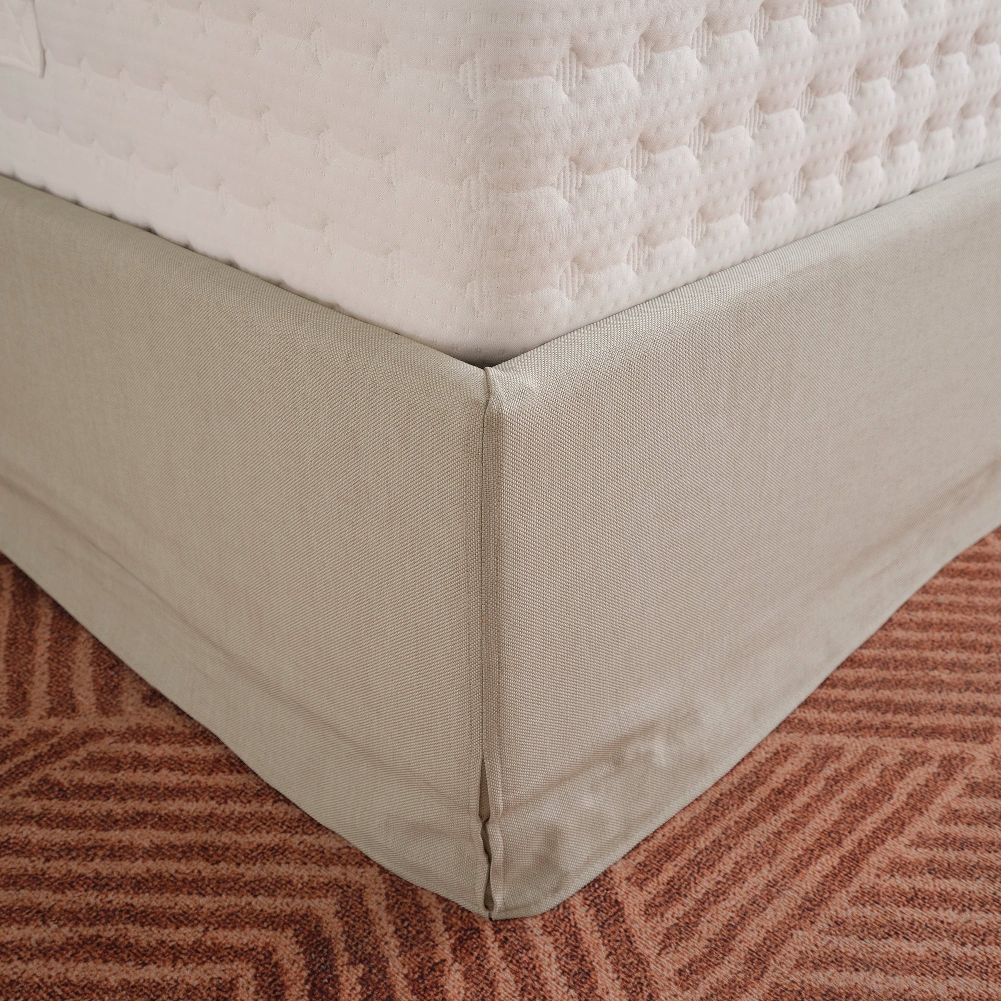 Posteľ s úložným priestorom MANCHESTER