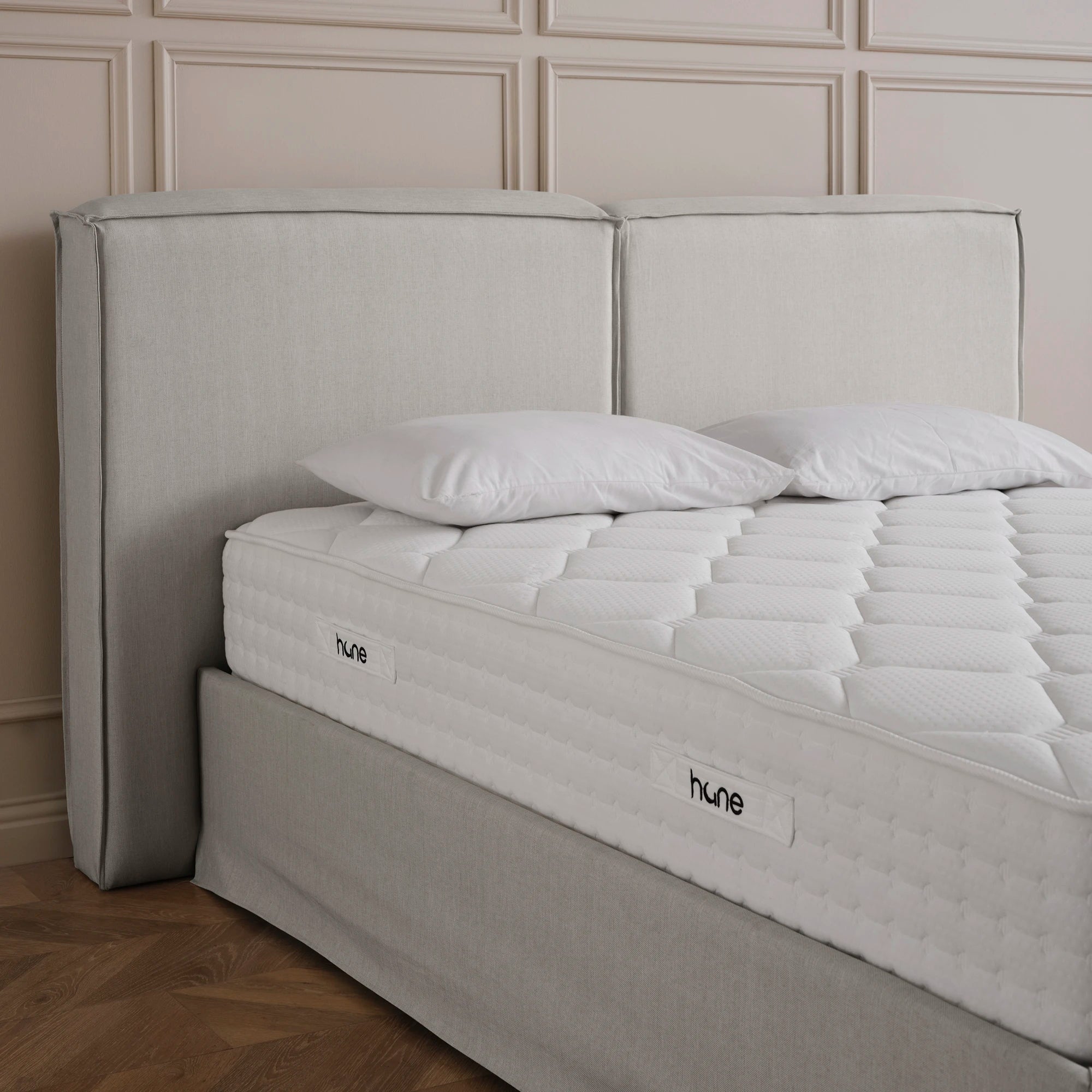 Posteľ s úložným priestorom MANCHESTER