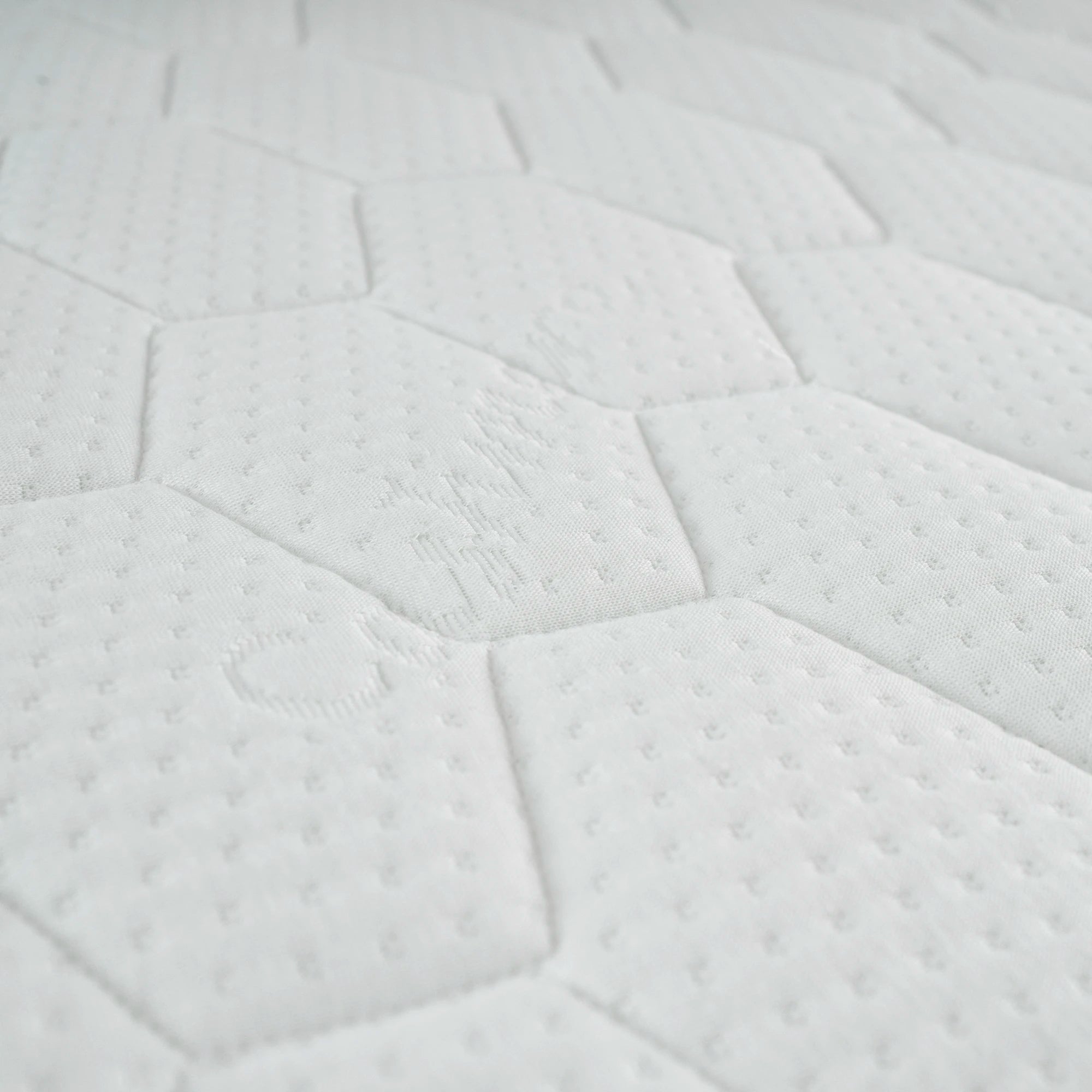 Bett mit Stauraum MILA