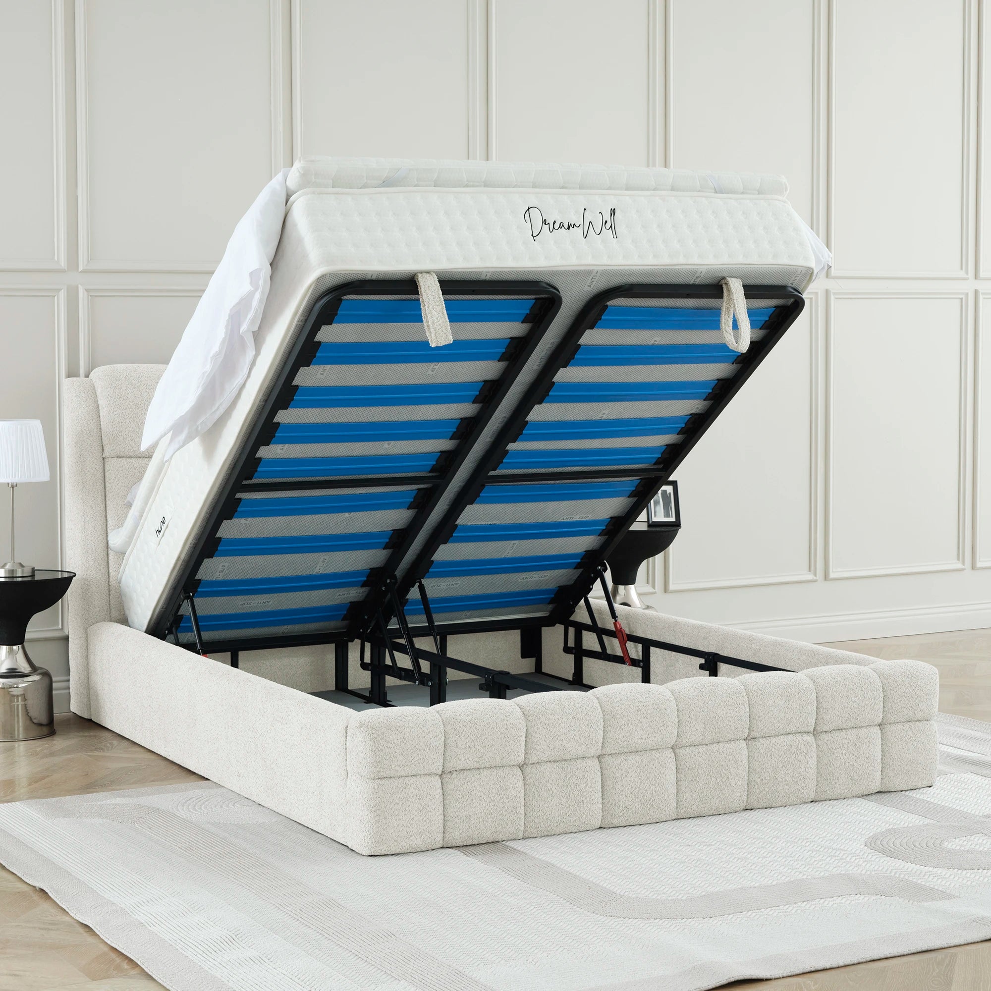 Bett mit Stauraum MILA