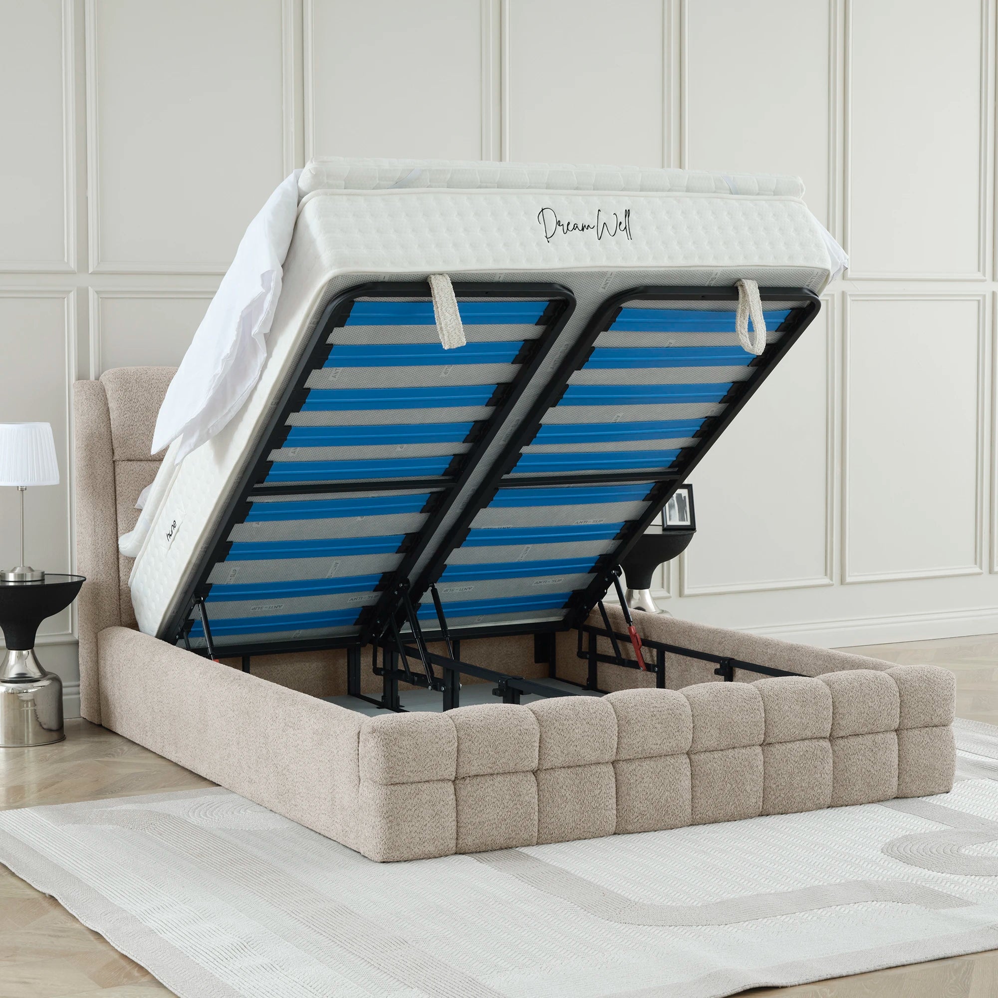 Bett mit Stauraum MILA