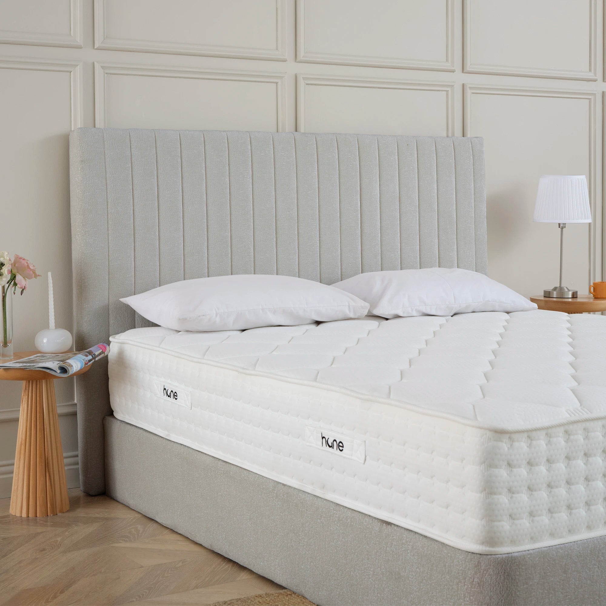 Bett mit Stauraum MIRA