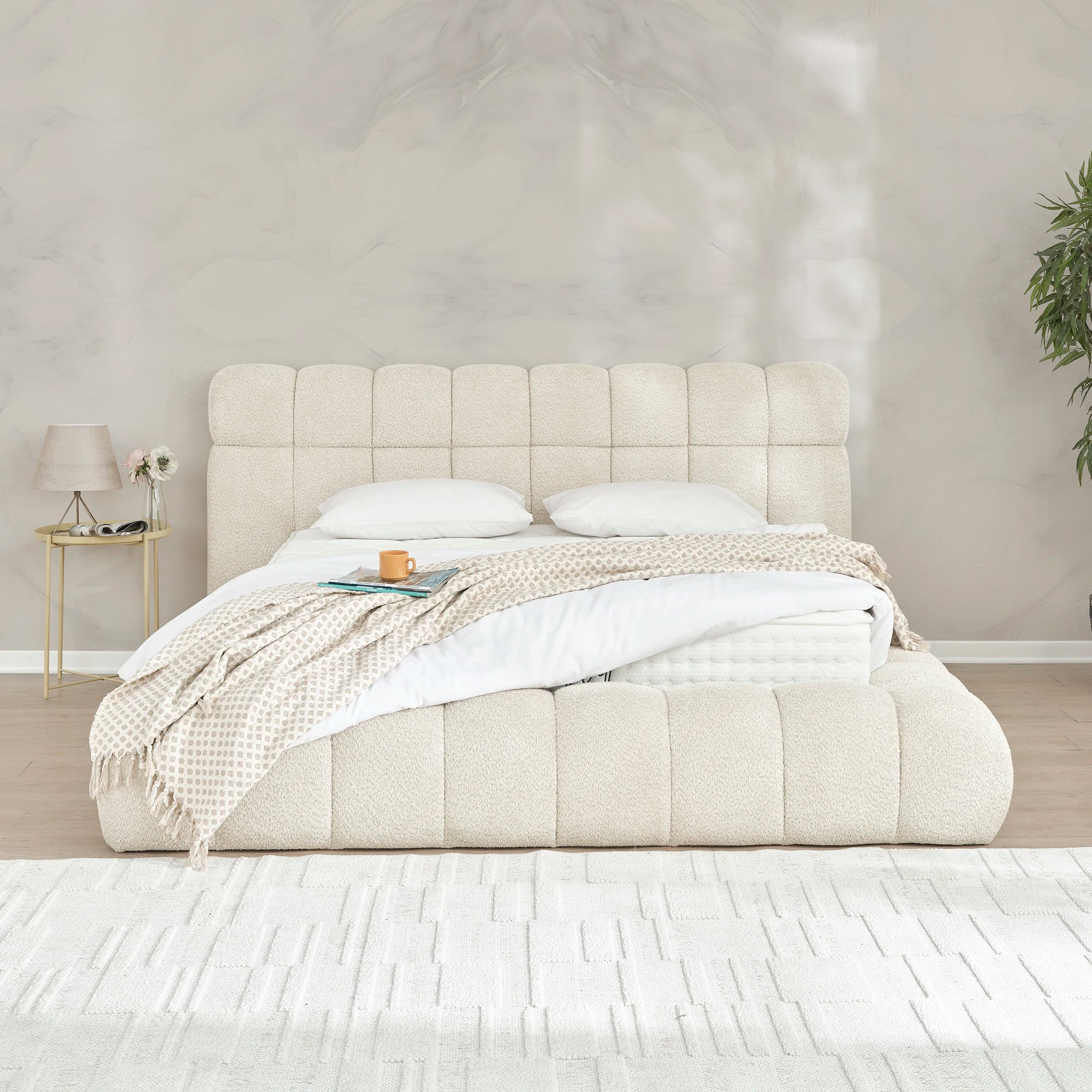 Bett mit Stauraum NORA