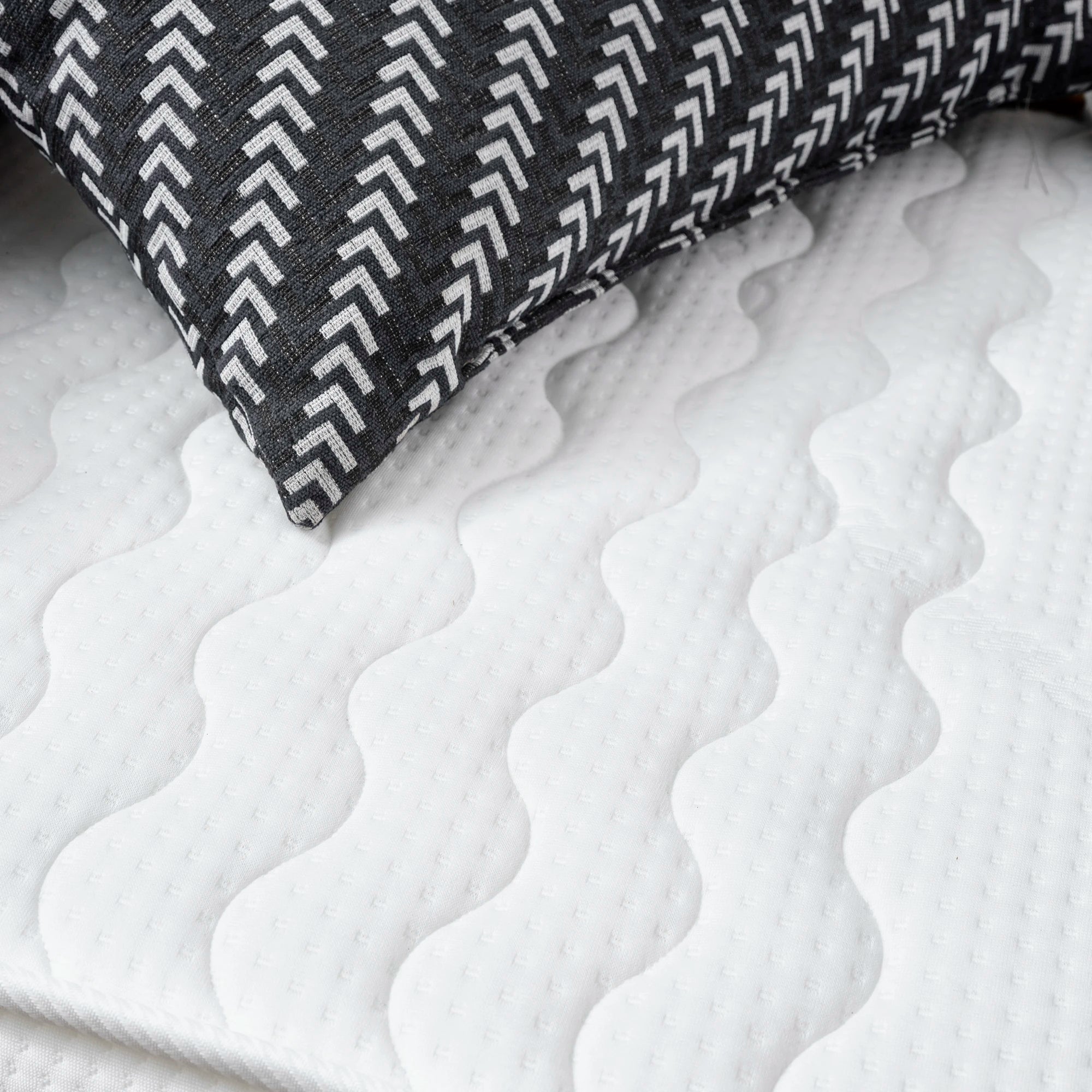 Posteľ s úložným priestorom PARÍŽ